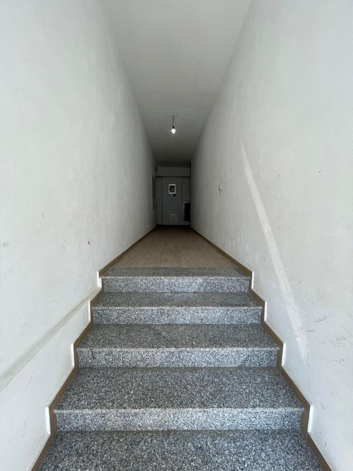 I&S Apartment 4