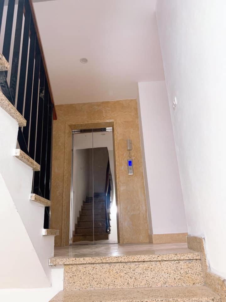 Green Roof Apartment Ba Dinh Hanoi