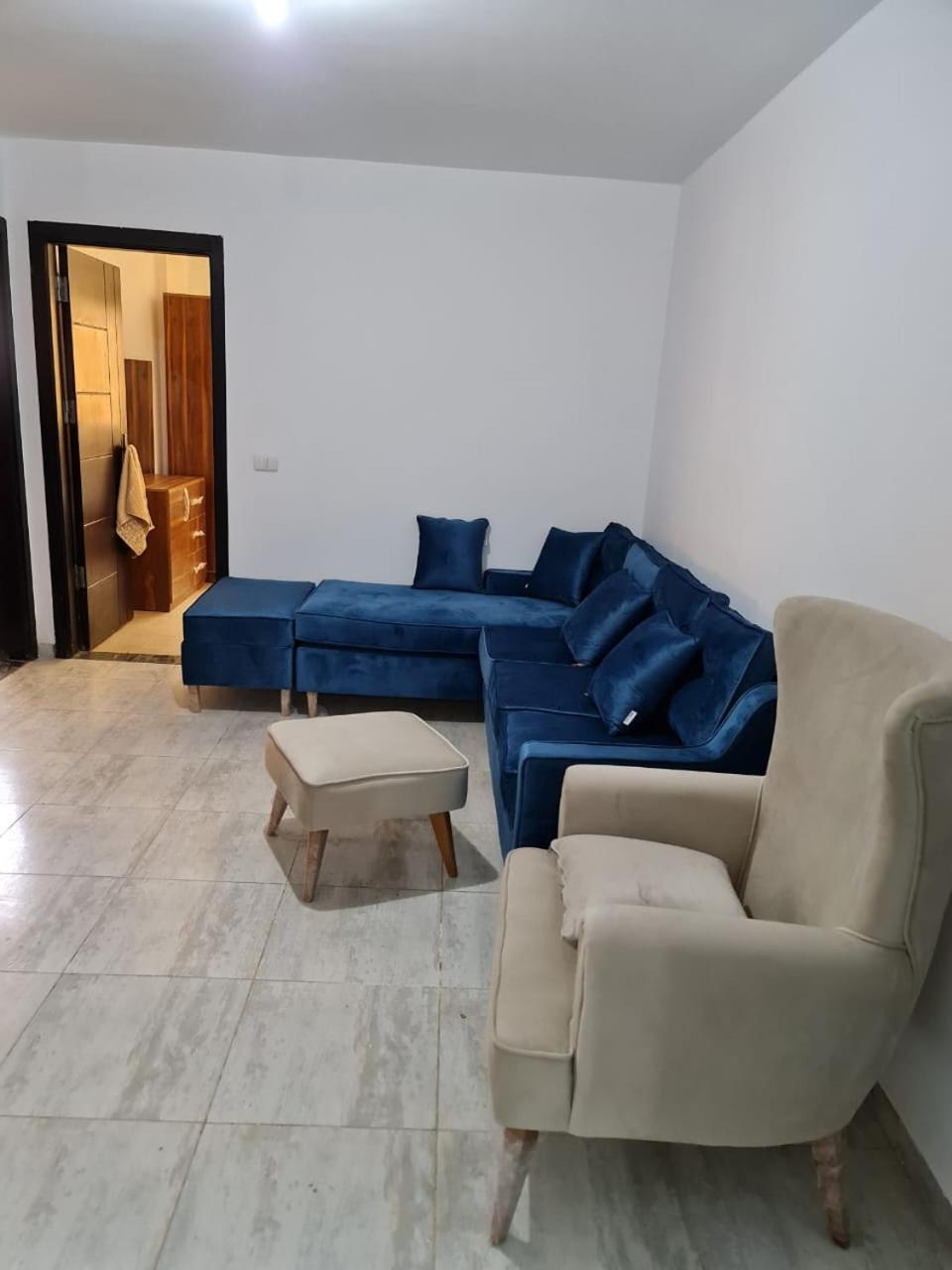 Spacious flat in mirrage maadi