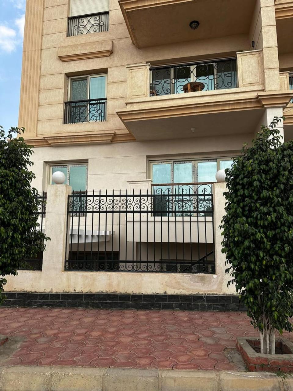Spacious flat in mirrage maadi