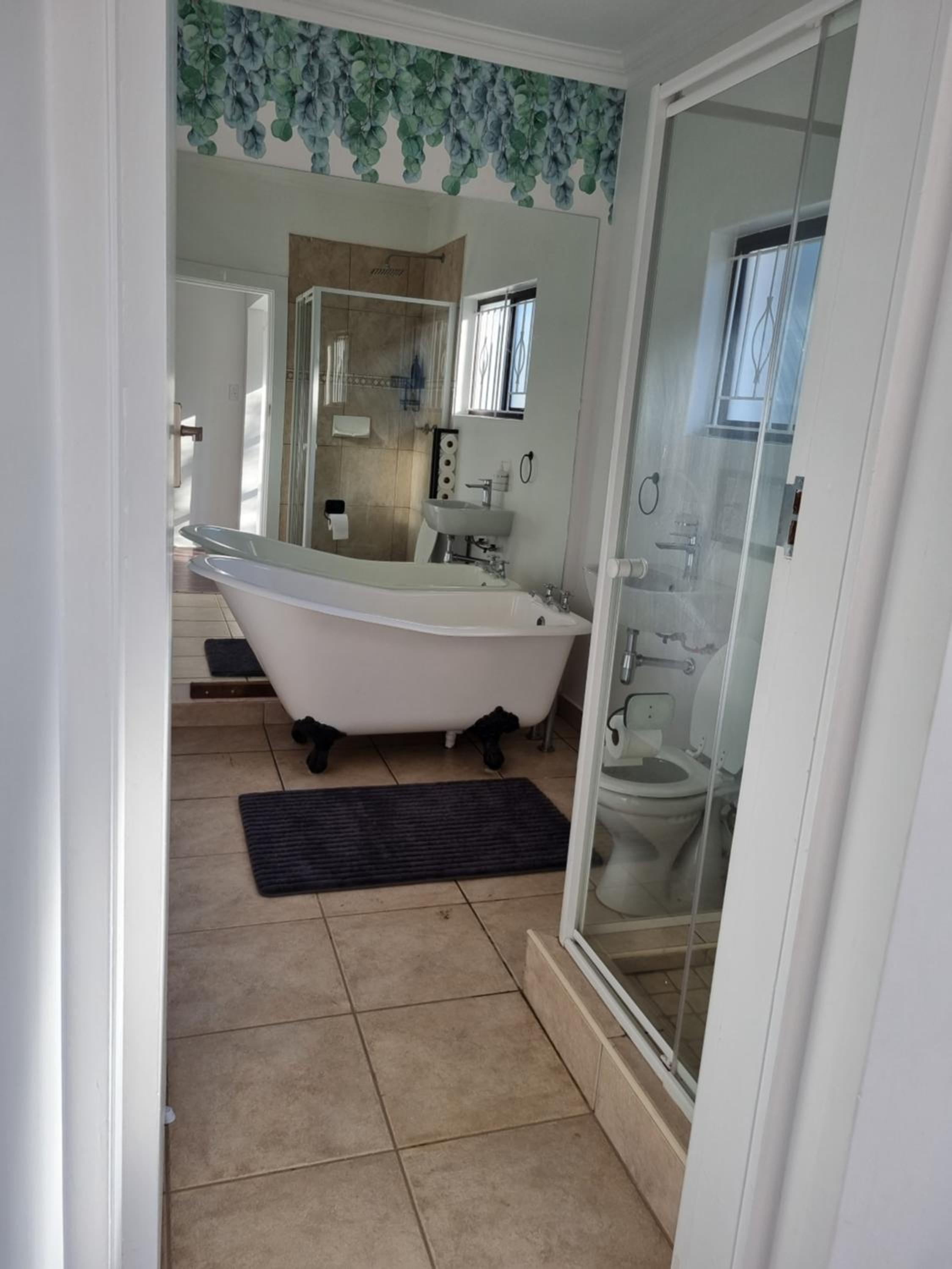 Troon Harmony - Room 2 view 4