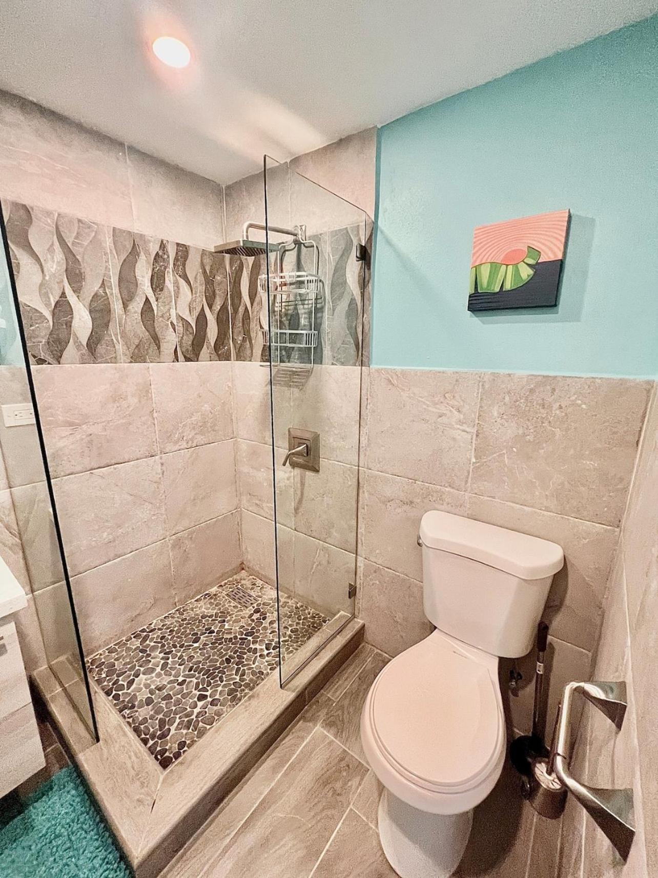 Sunset Room With Folding Wall Access To Pool, photo 23