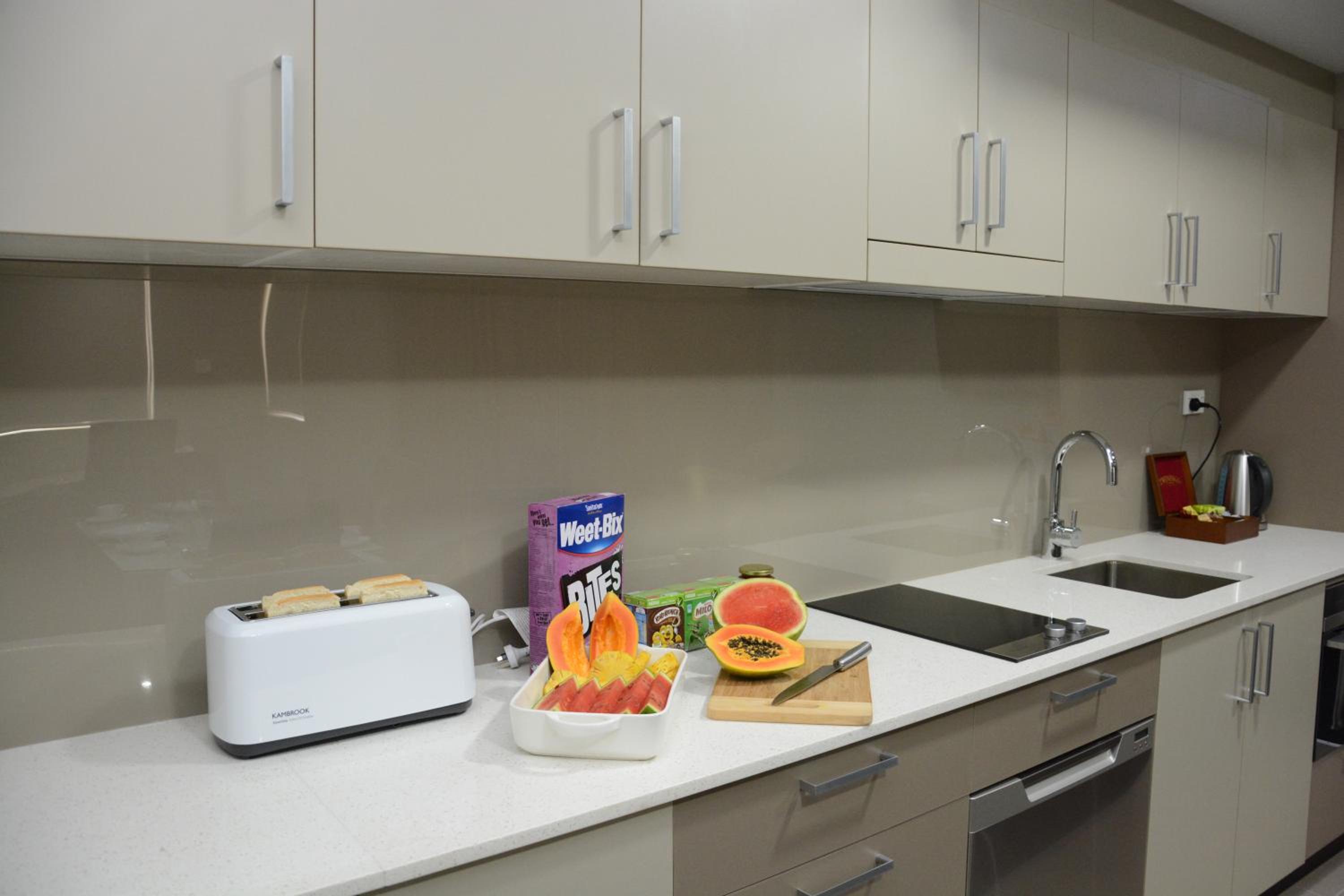 Ratsun Nadi Airport Apartment Hotel-2