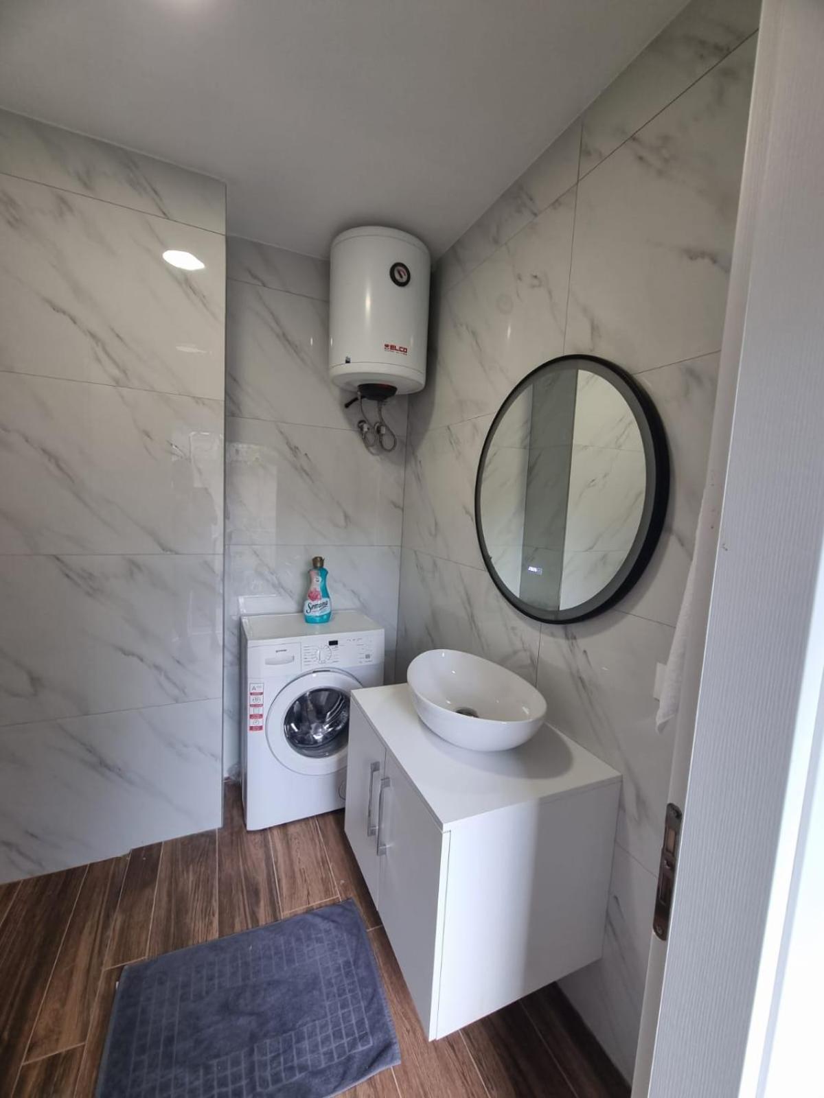 Ares Apartaments