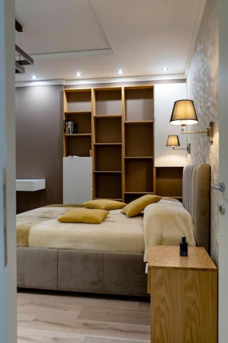 Bubble apartment