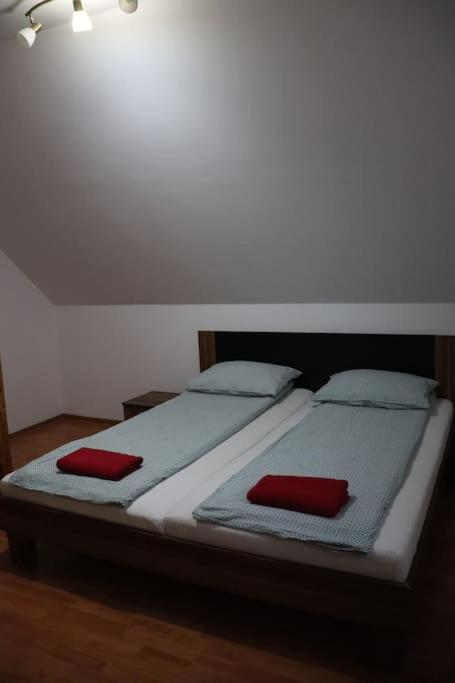 Photo 48