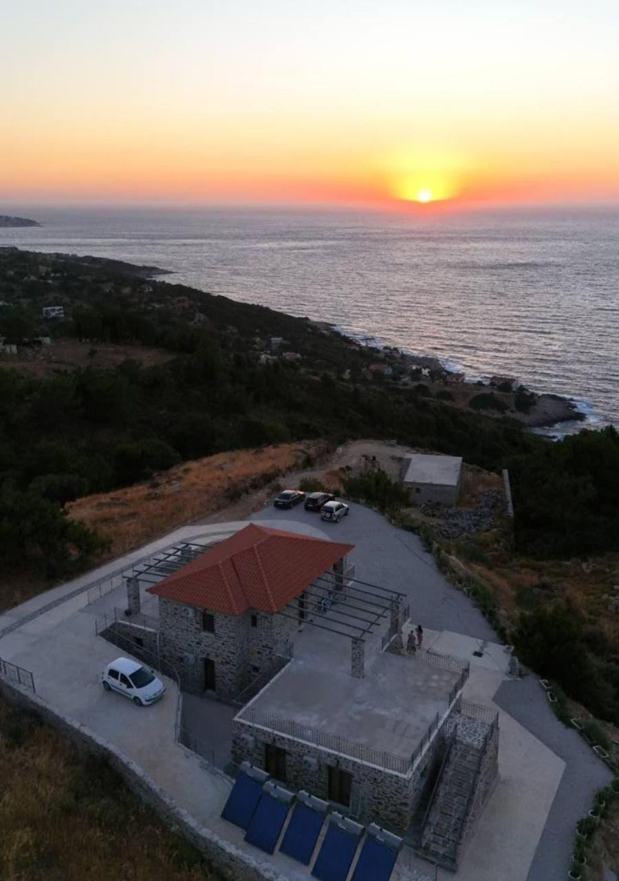 Lithos Apartments