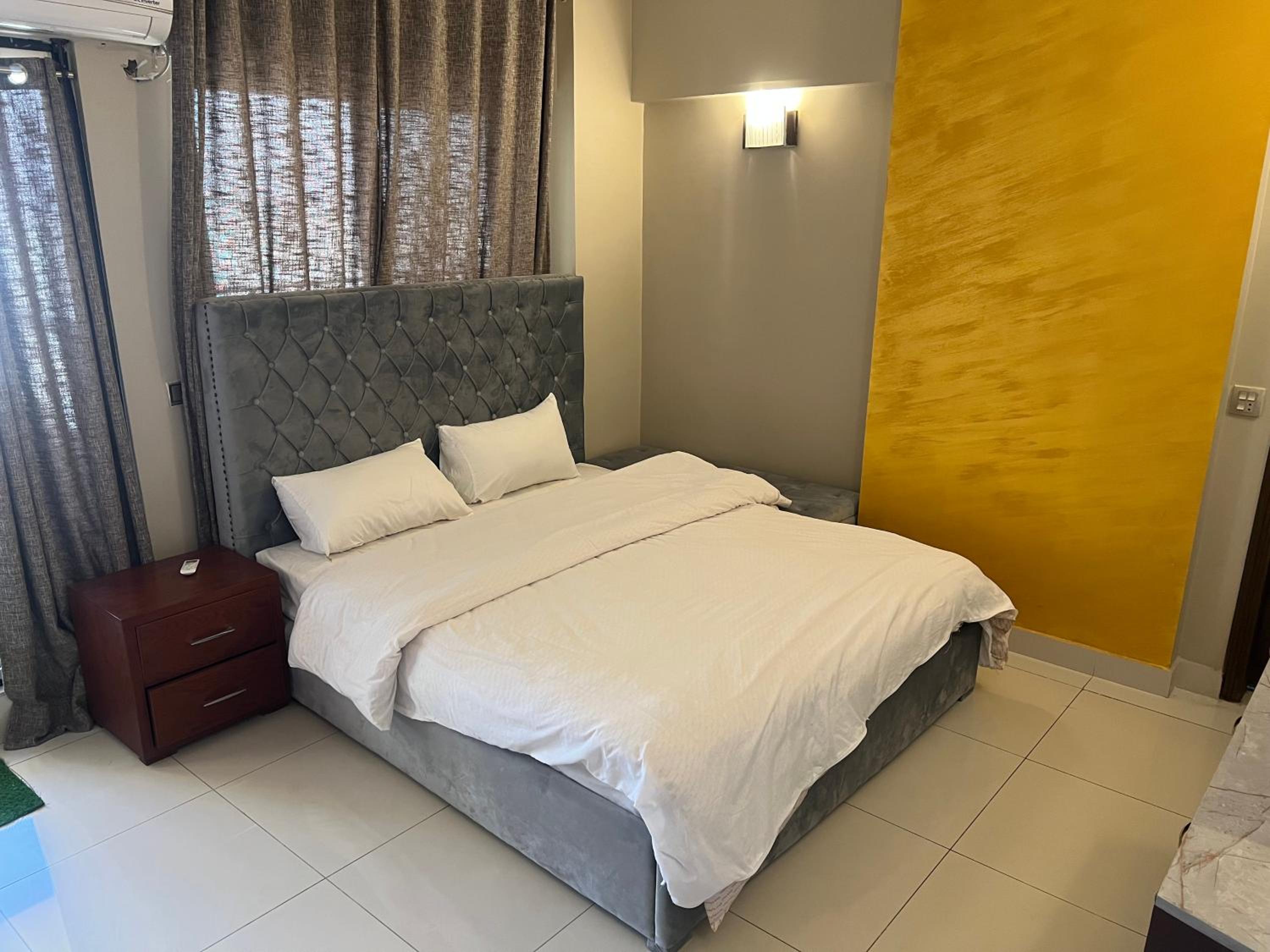 DHA The Terrace Loft 3 Bedrooms AQZ Apartments view 3