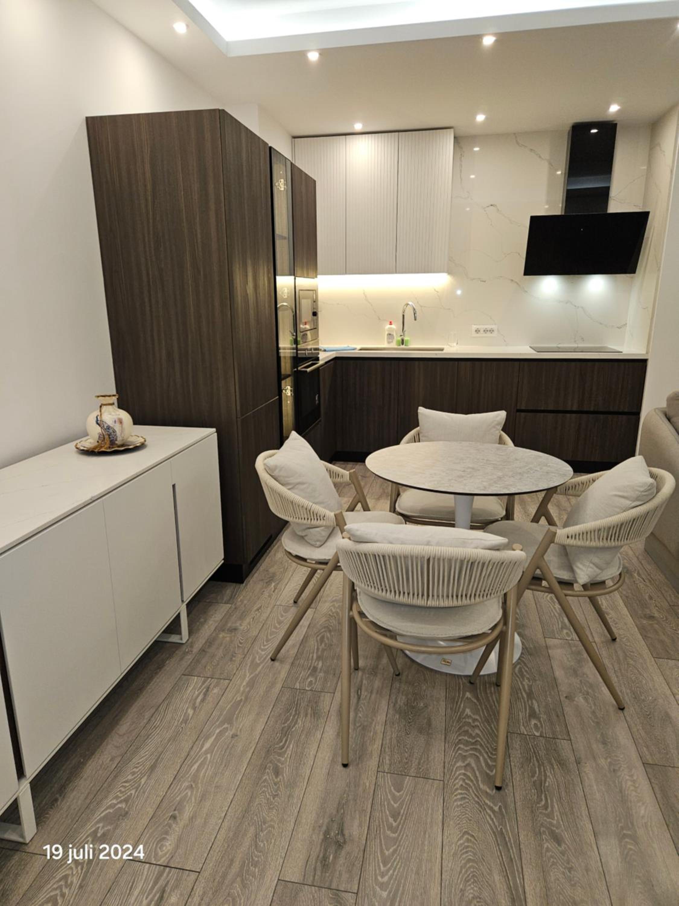 Alidas Gold Apartment 1