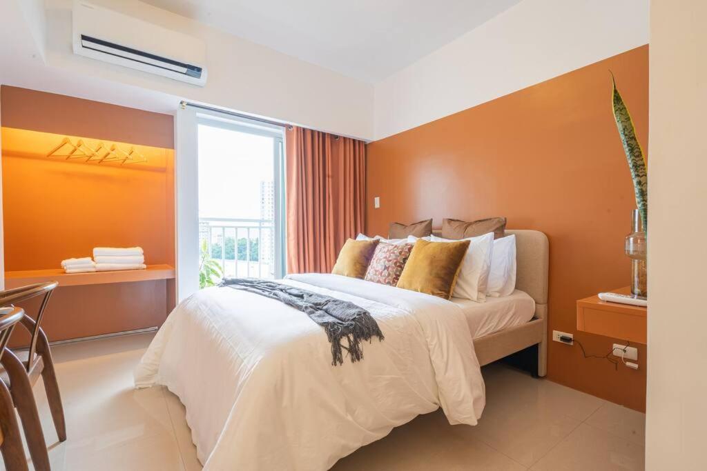 Premium Studio Apartment l 1 Min Walk to Abreeza Ayala Malls I Central Davao l by Bleuspace view 3