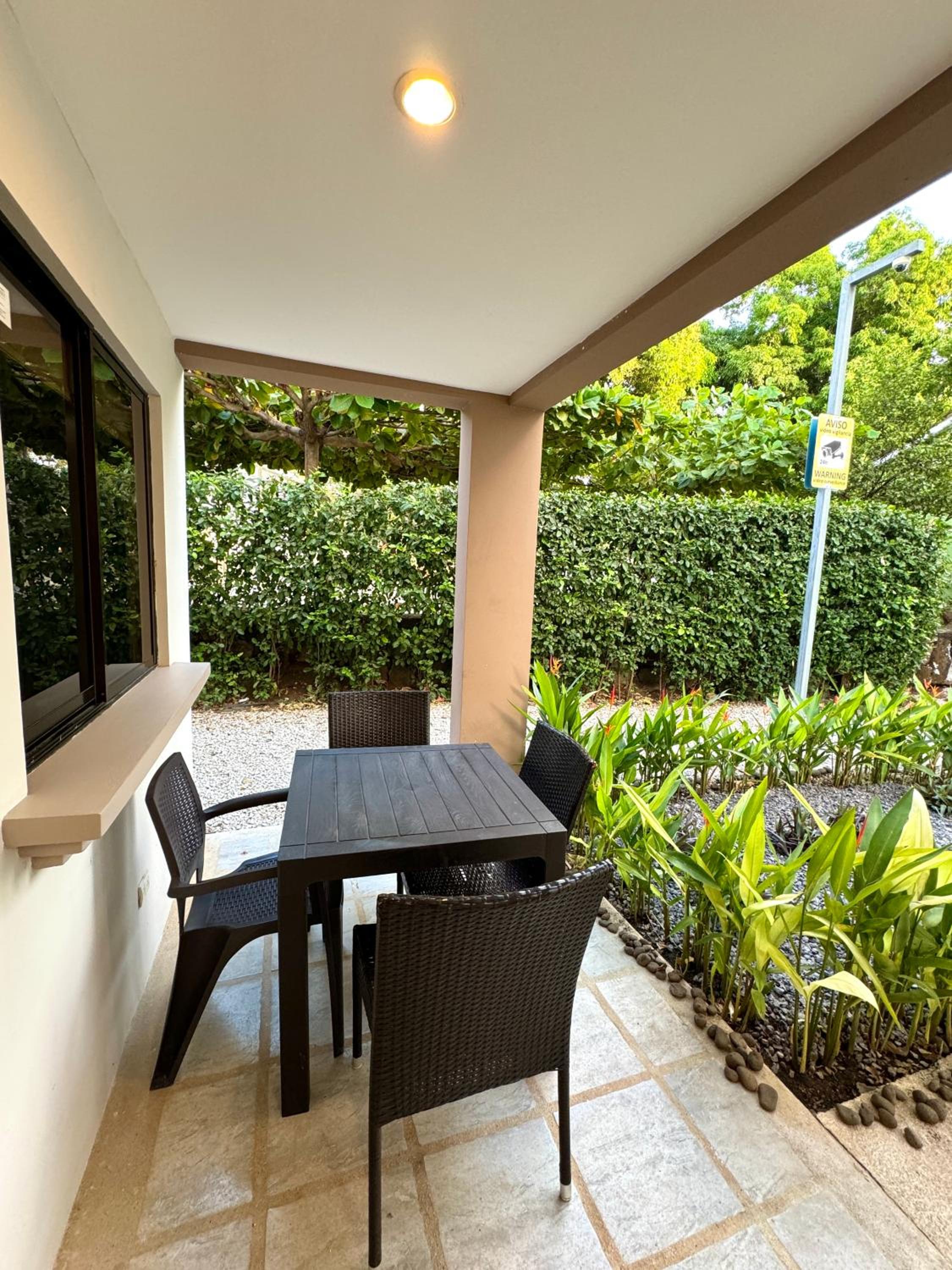 Casa Limonada Ground Condo