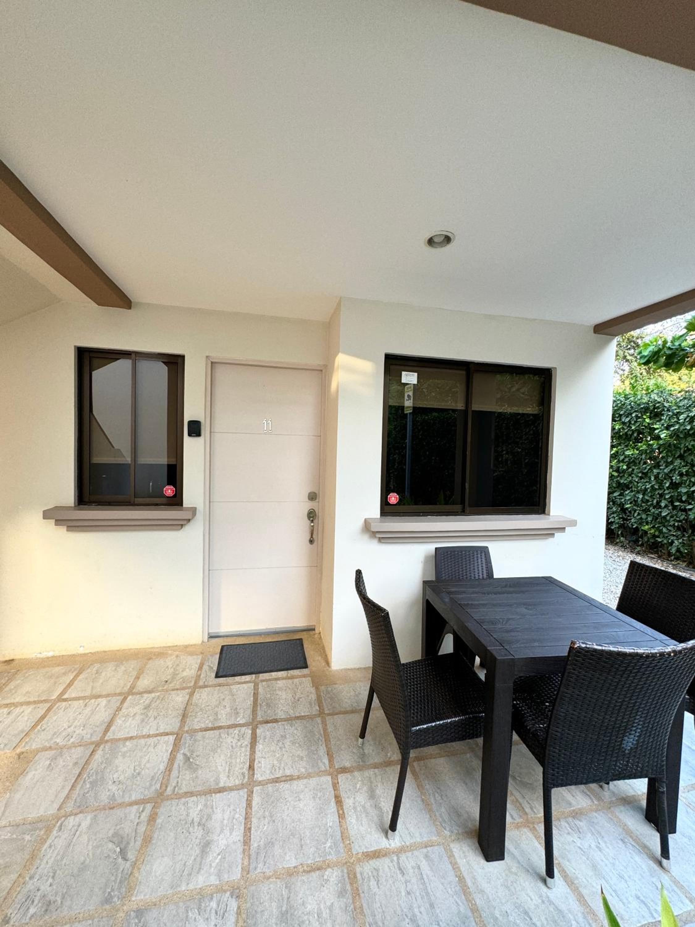 Casa Limonada Ground Condo