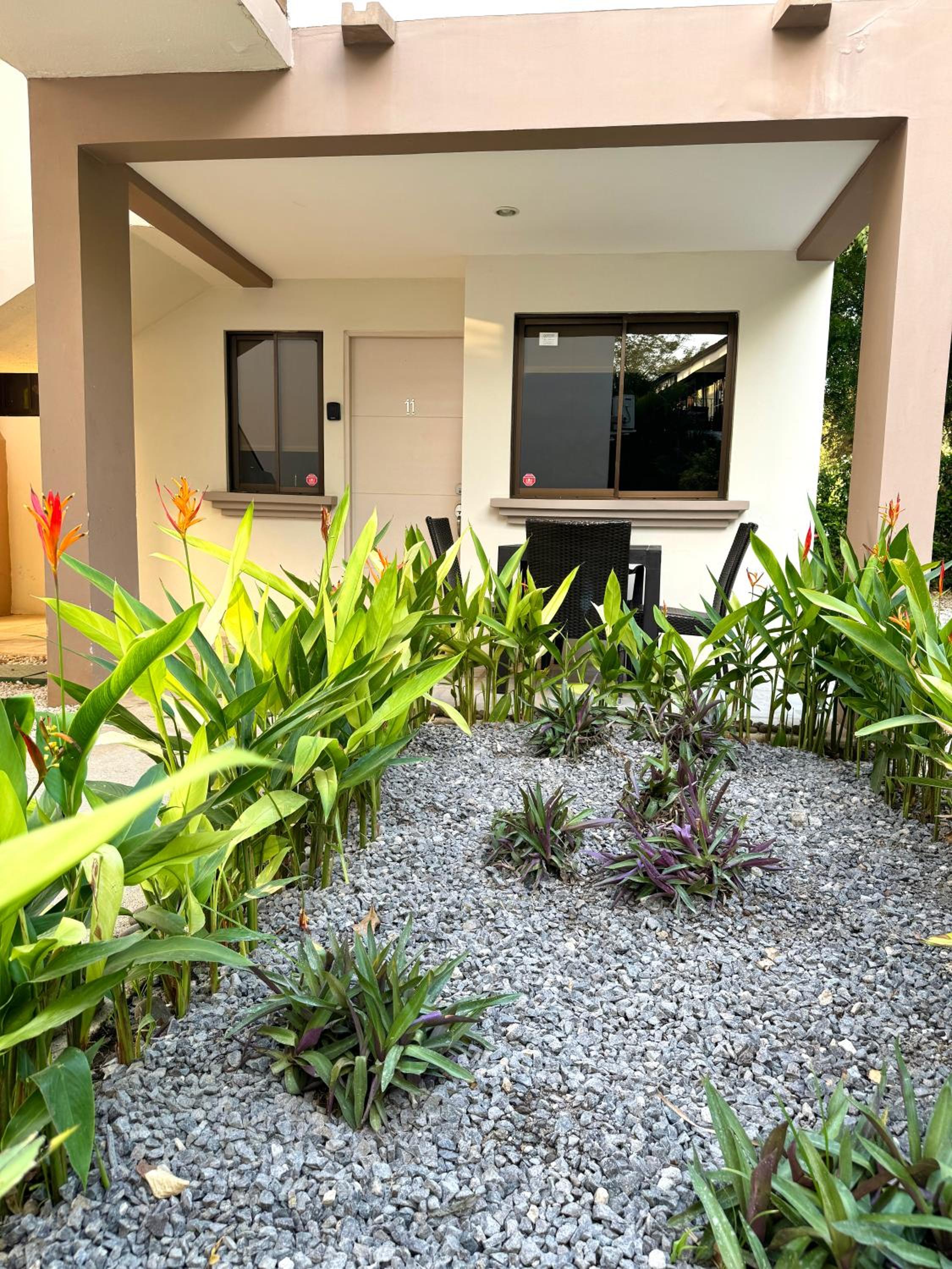 Casa Limonada Ground Condo