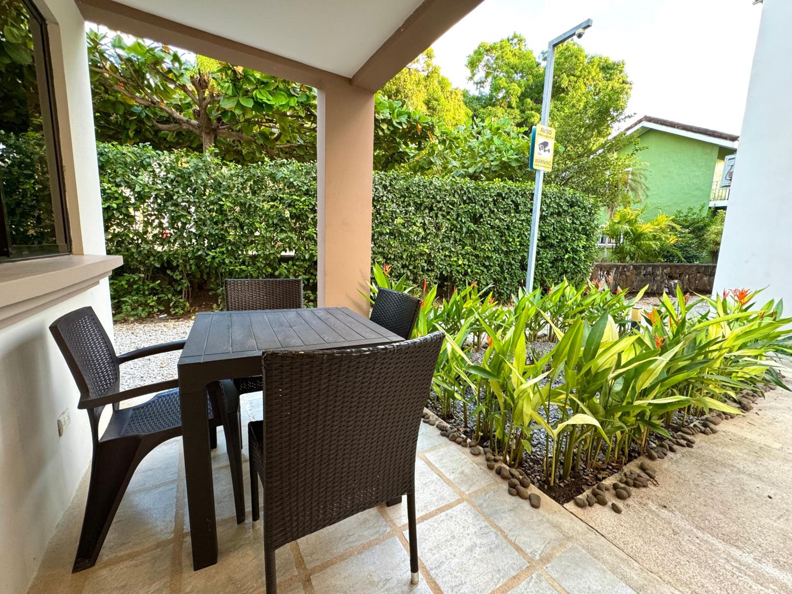 Casa Limonada Ground Condo