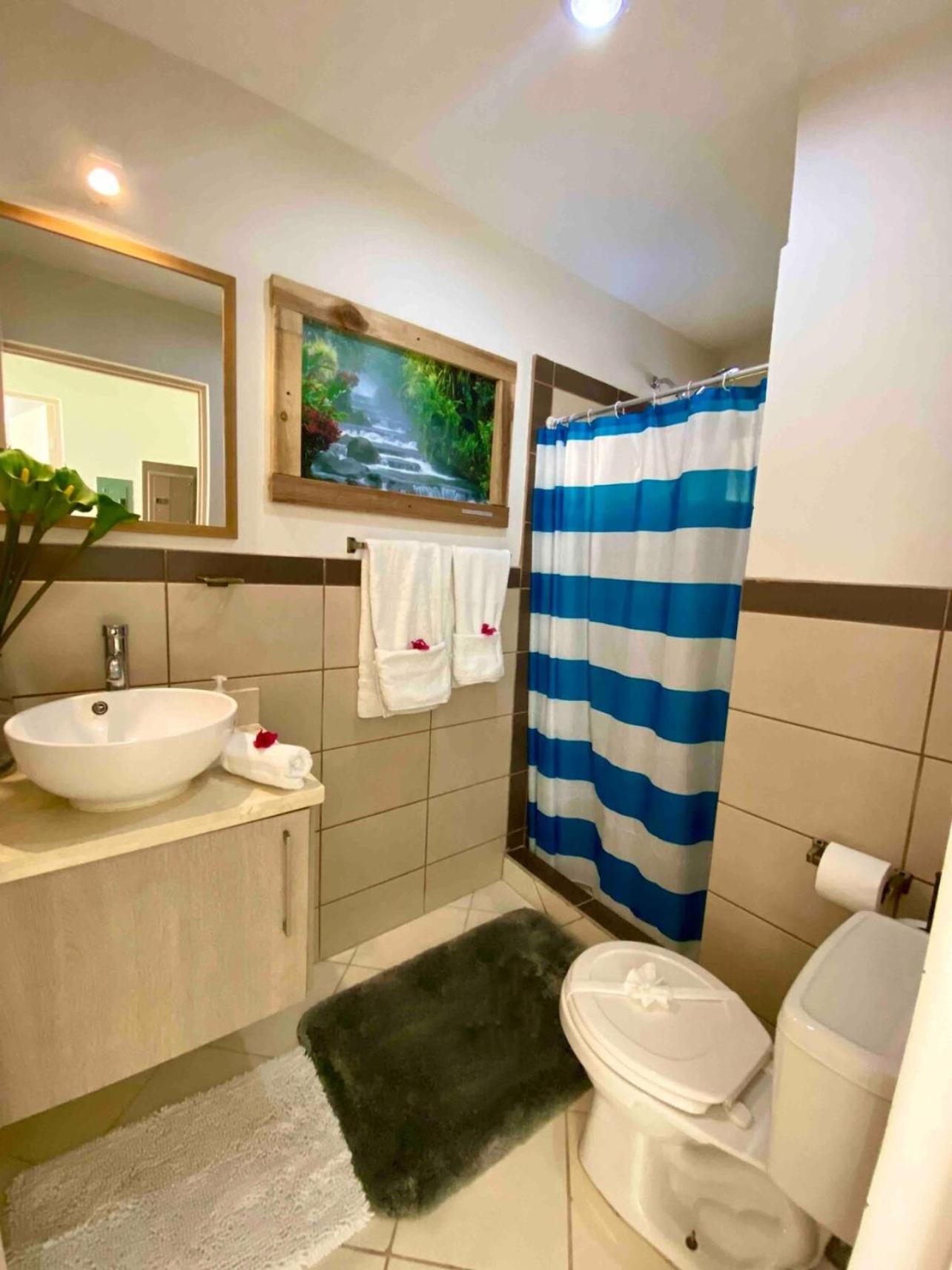 Discounted - PuraVida Escape and rooftop terrace