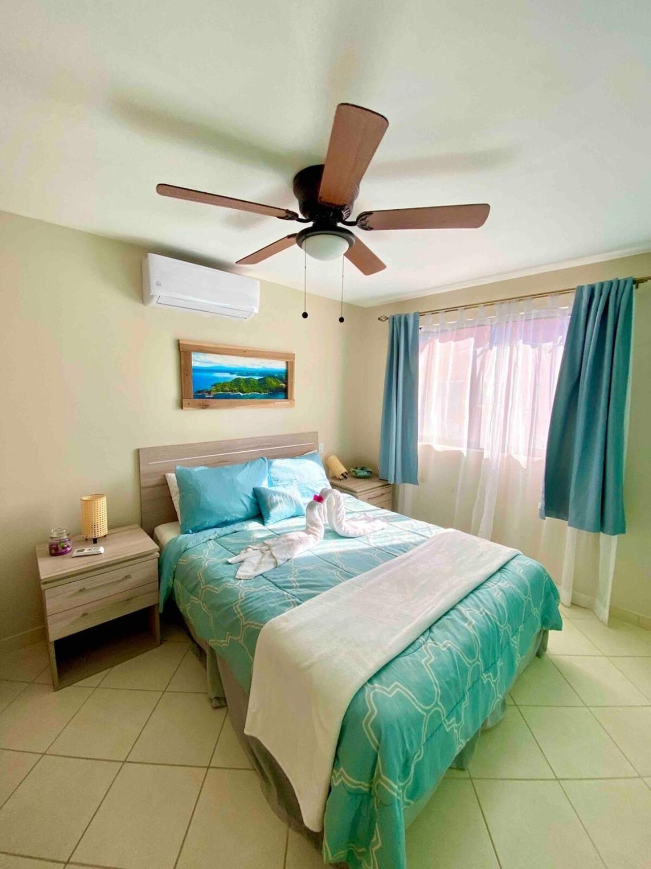Discounted - PuraVida Escape and rooftop terrace