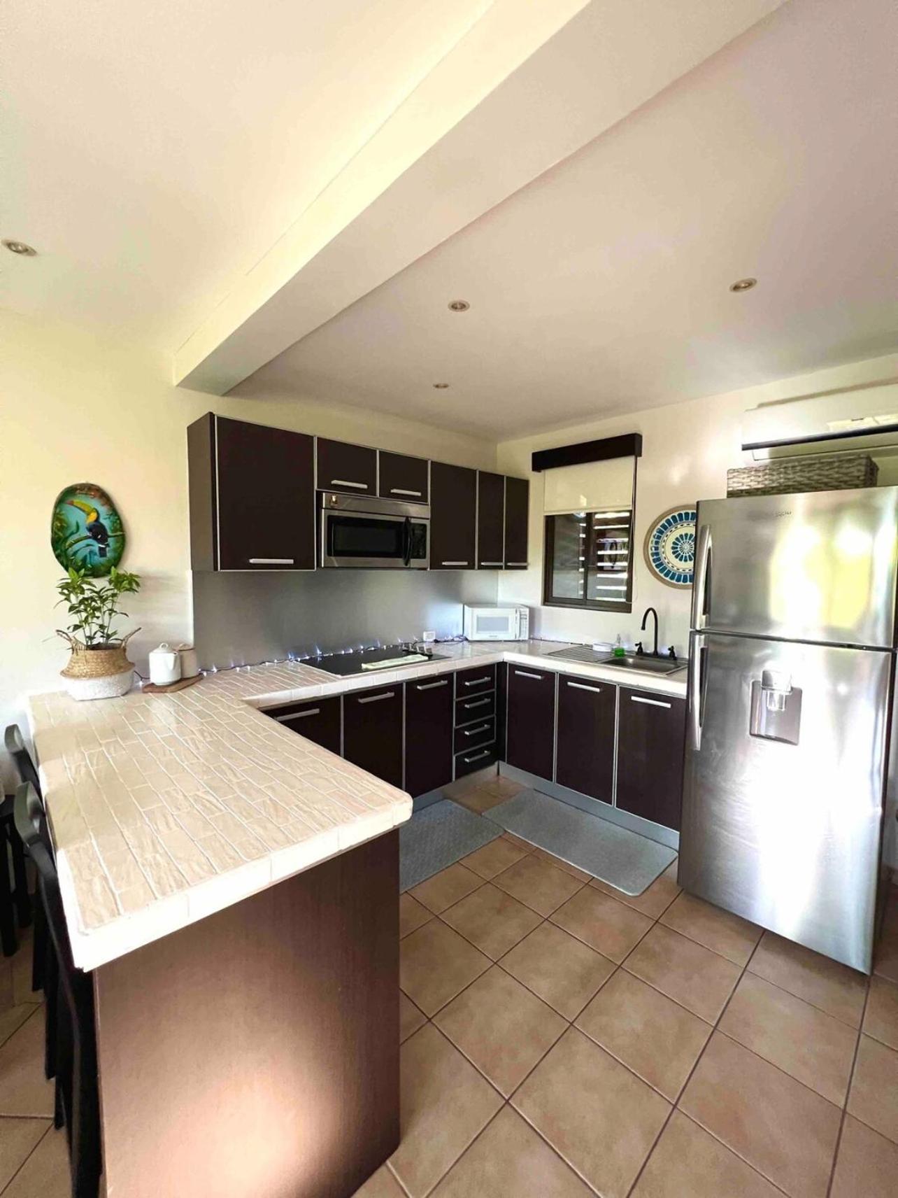 Stylish & Comfortable Condo with Balconies