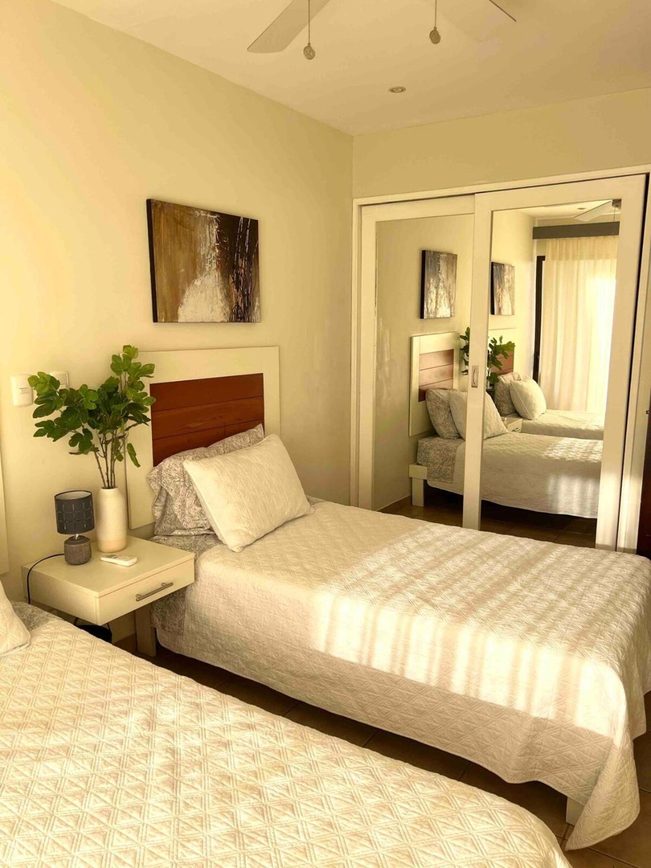 Stylish & Comfortable Condo with Balconies