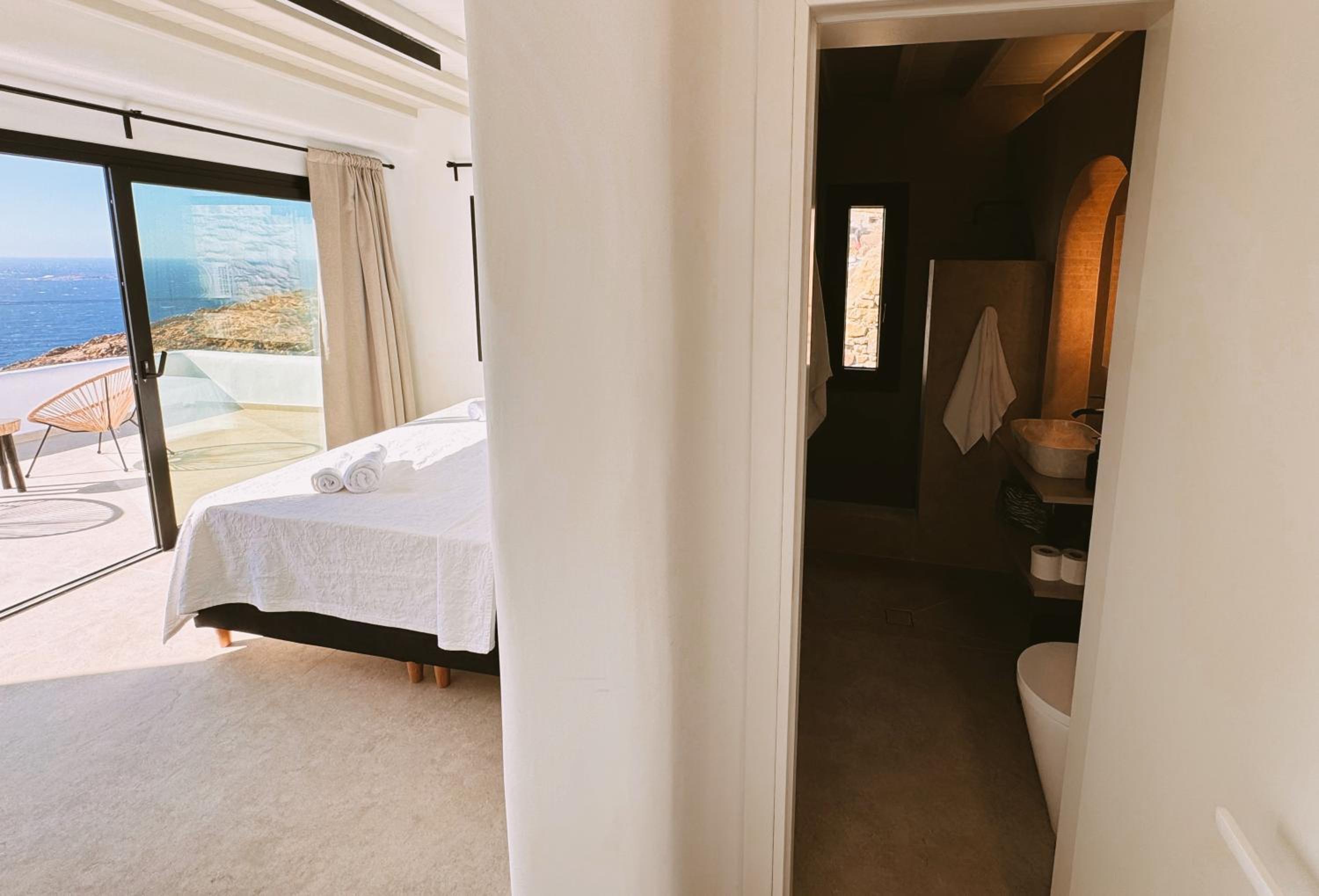 Amazē Mykonos