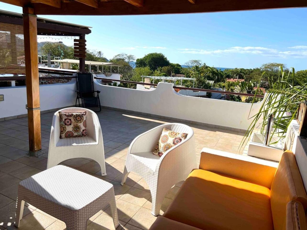 Modern Condo with a Rooftop Patio