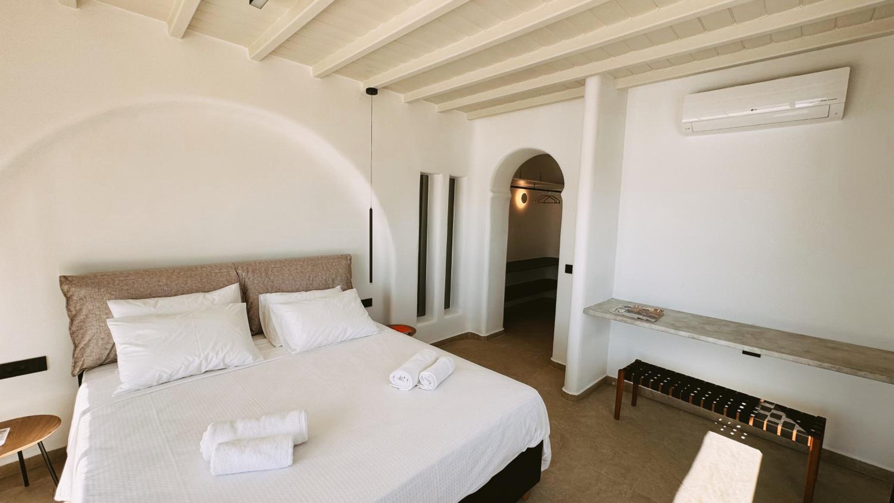 Amazē Mykonos