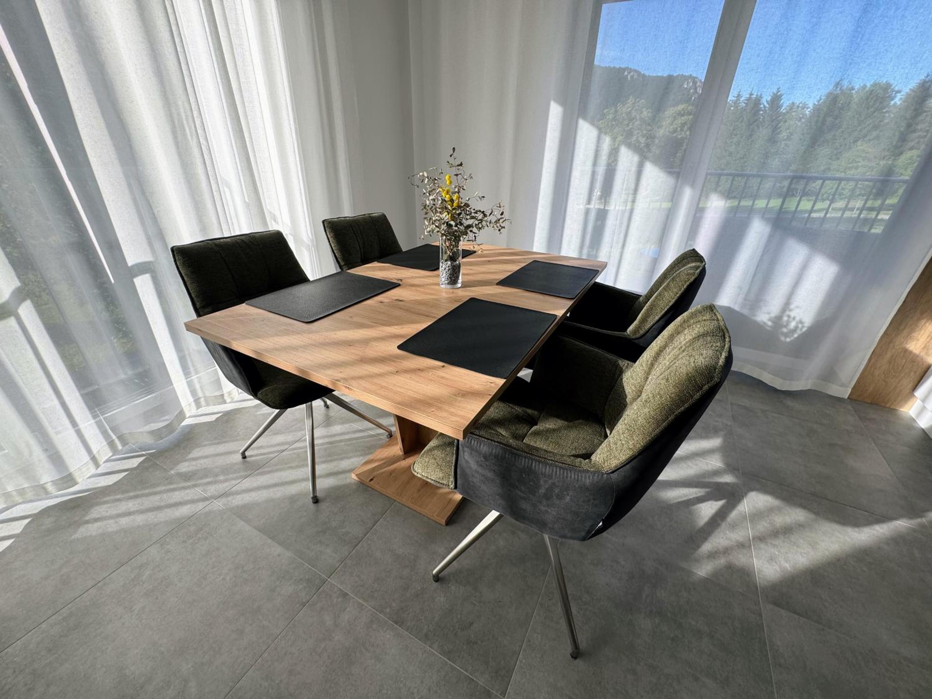 Moderný apartmán NAVIA Rajecké Teplice obklopený nádhernou prírodou a wellness view 3