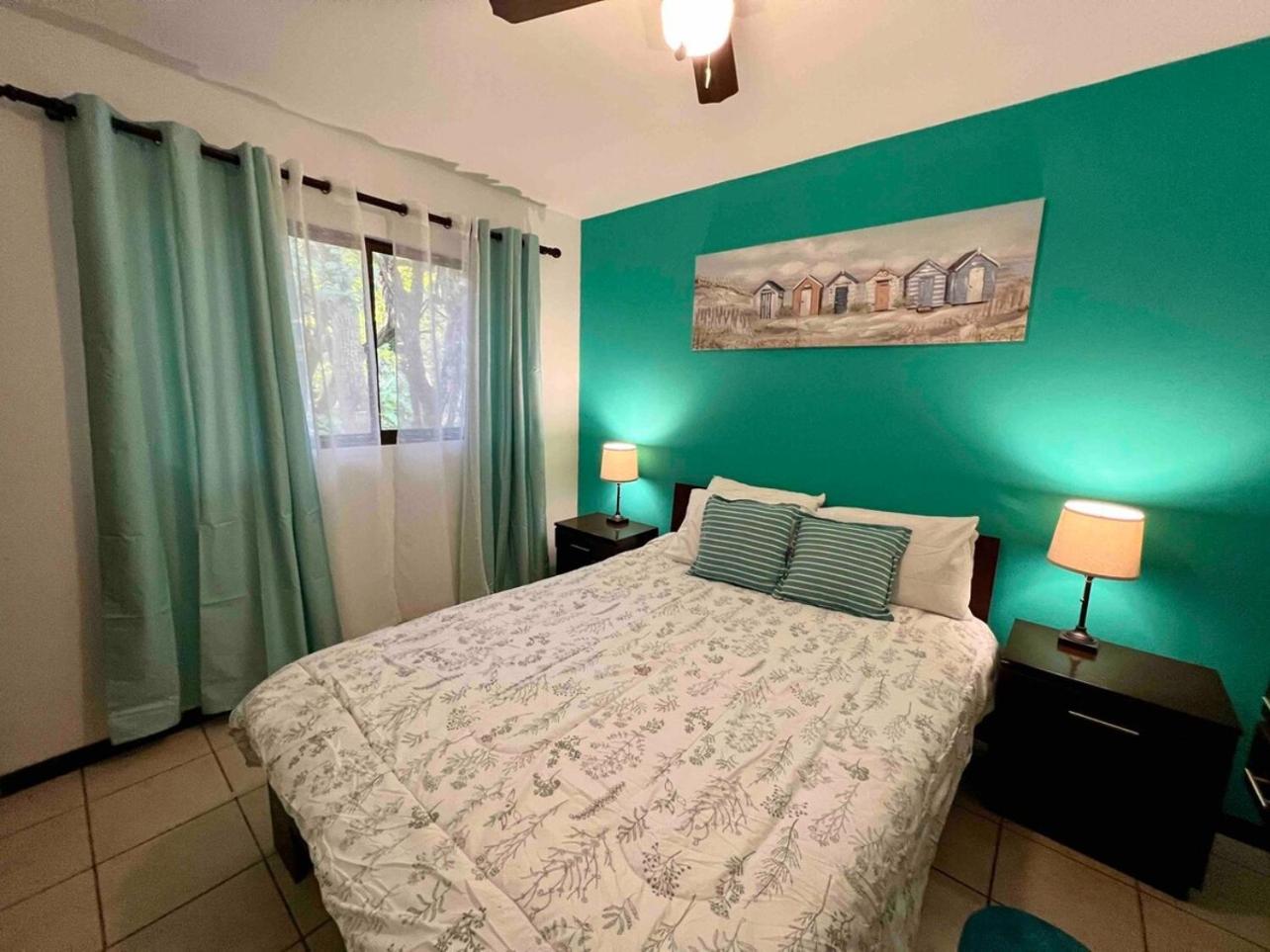 Cocomarindo Breeze Condo and Amazing Pool