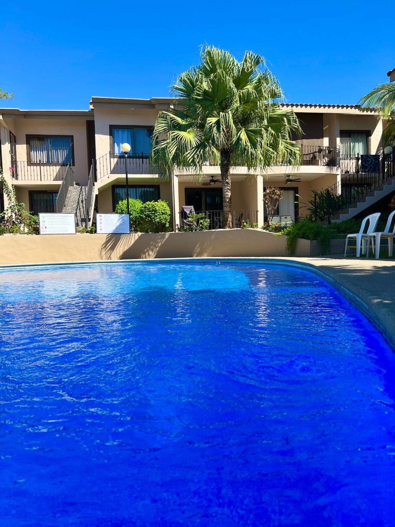 Coral Reef Condo