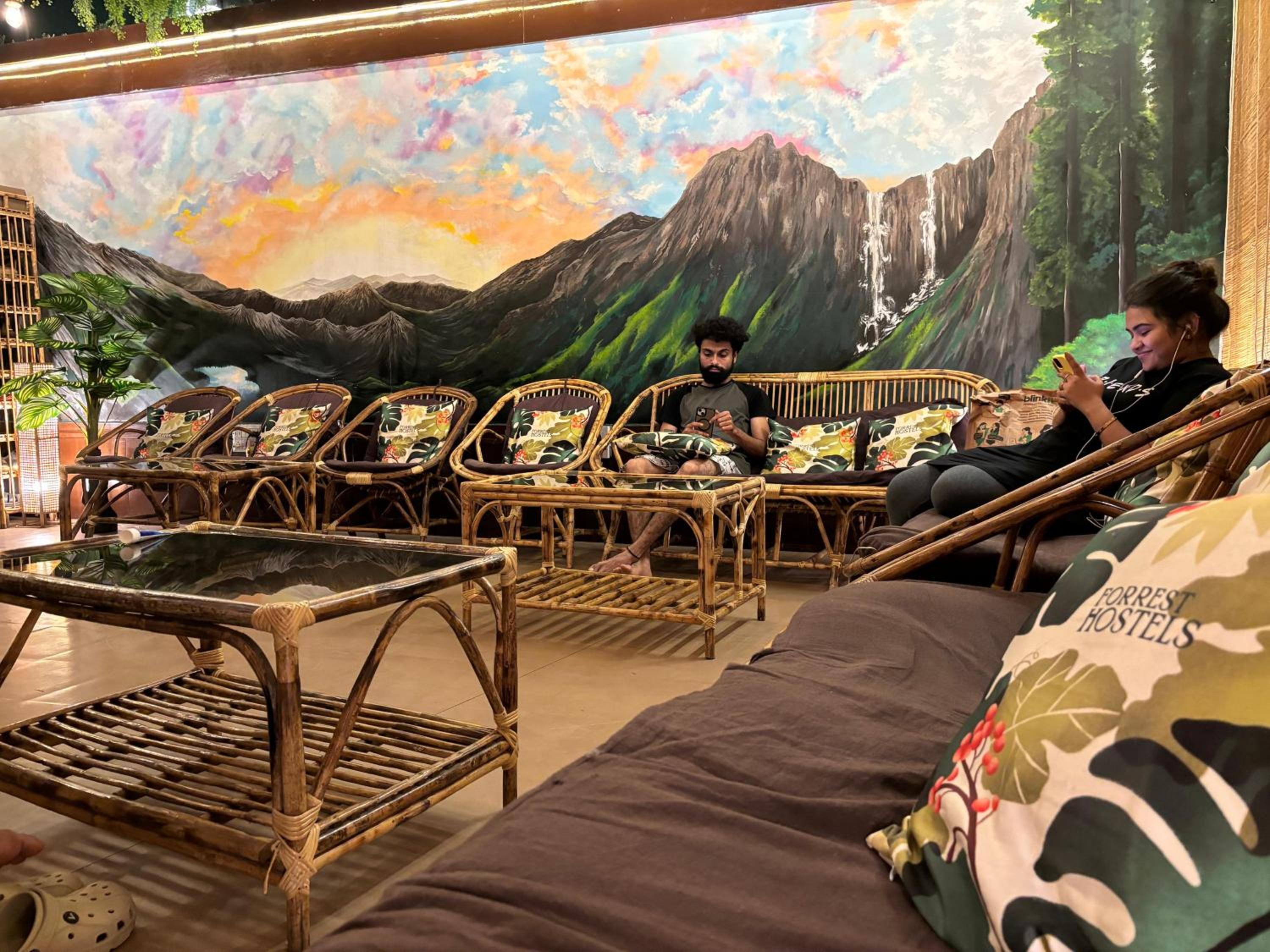 lounge