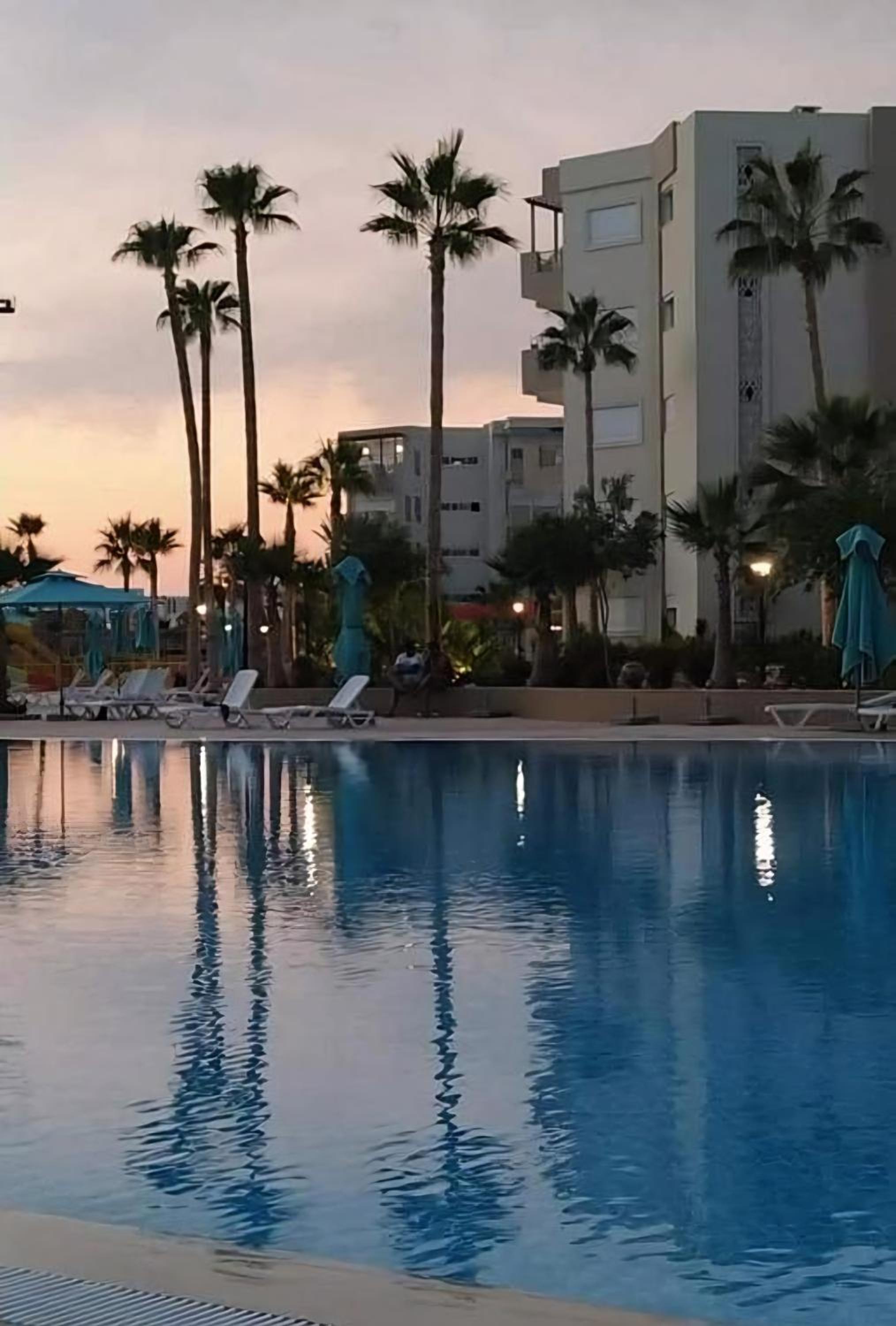 A Luxury 2BR with Big Pools Perfect for Family Summer Escape!, photo 20