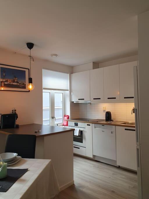 Corner apartment with 2 bedrooms in the middle of the city centre view 3