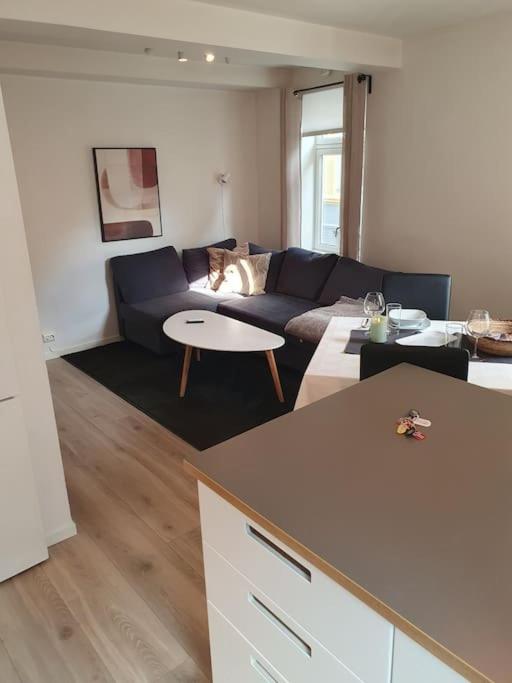Corner apartment with 2 bedrooms in the middle of the city centre view 5