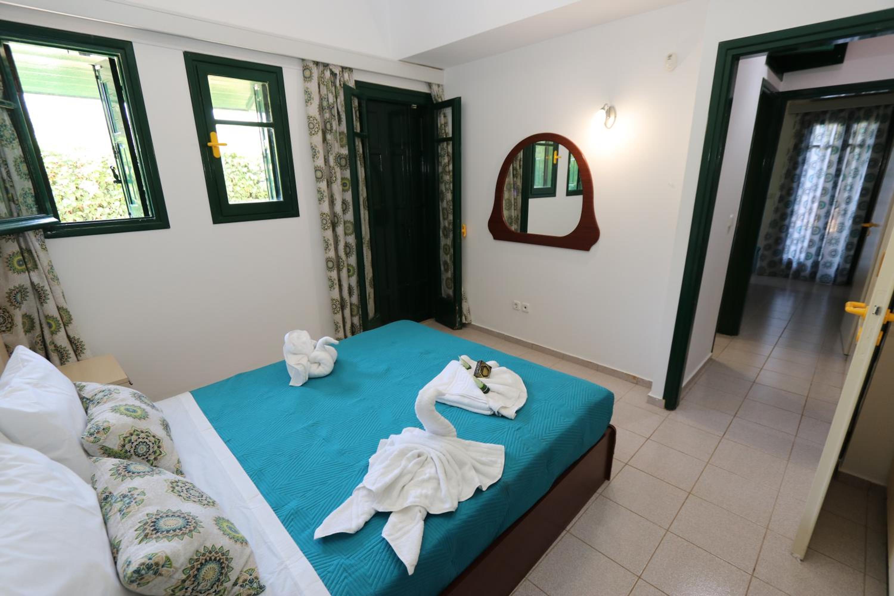 Zorbas Suites