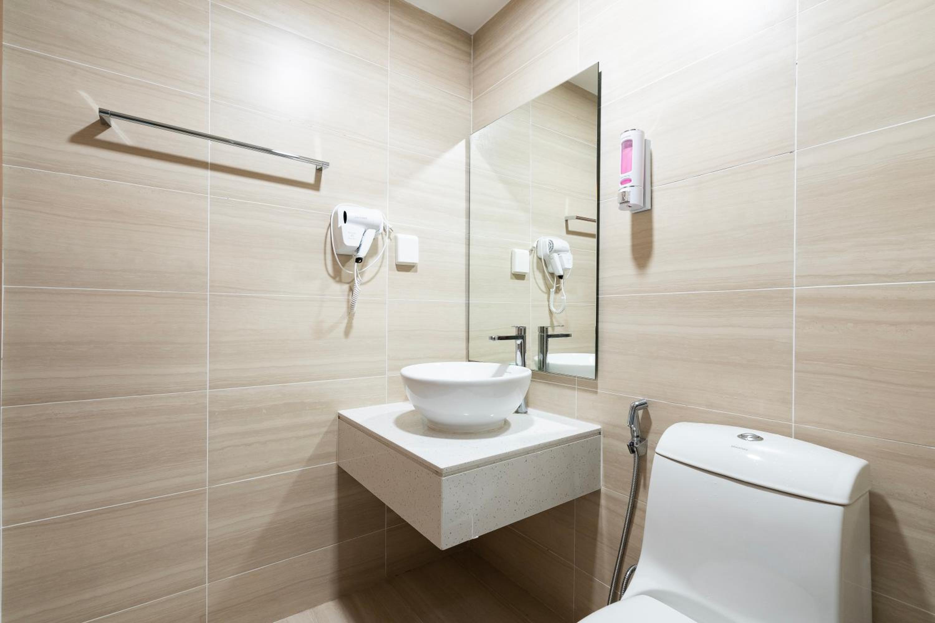 Duxton House Saigon- Near walk street Bui Vien - Ben Thanh Market