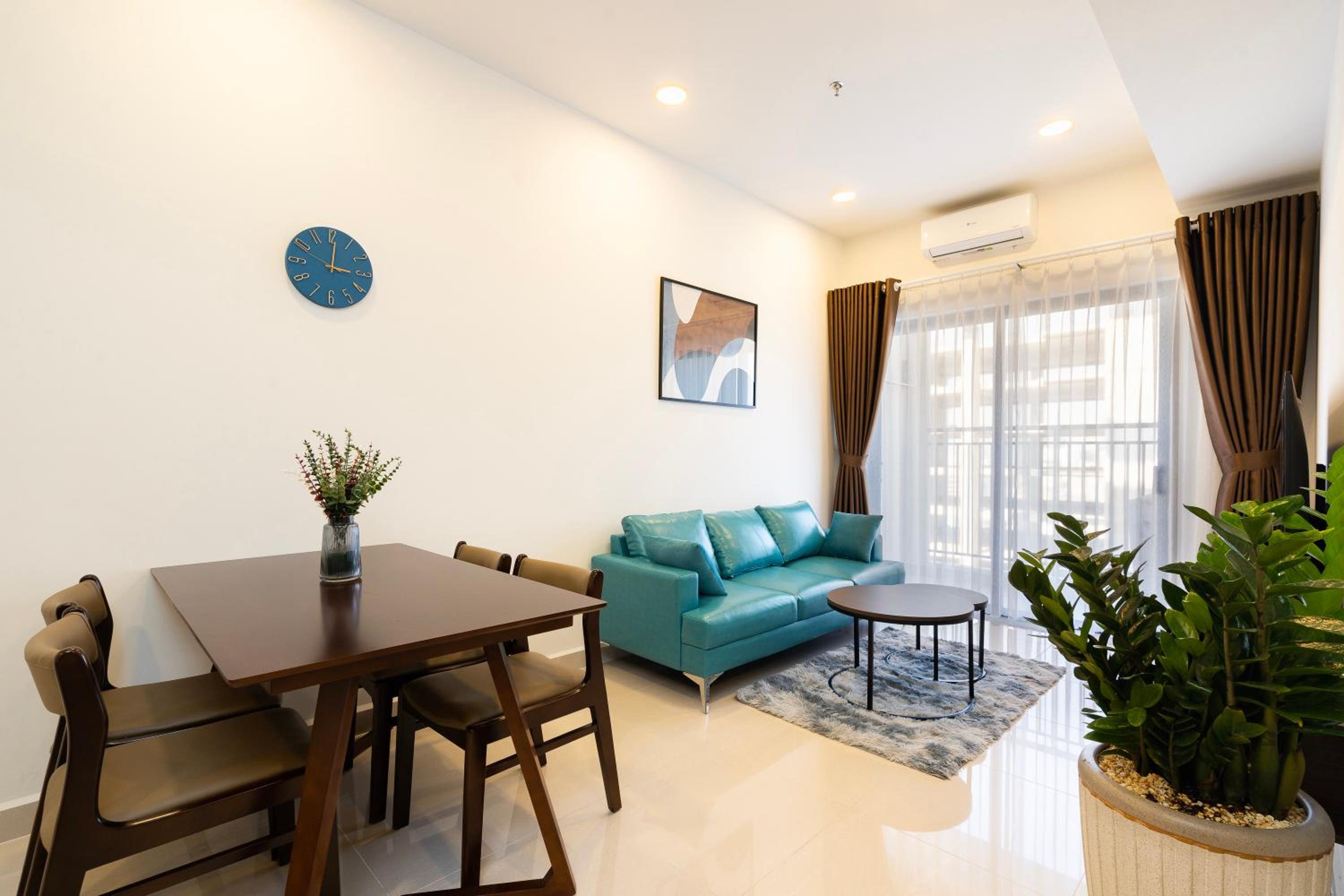 Duxton House Saigon- Near walk street Bui Vien - Ben Thanh Market