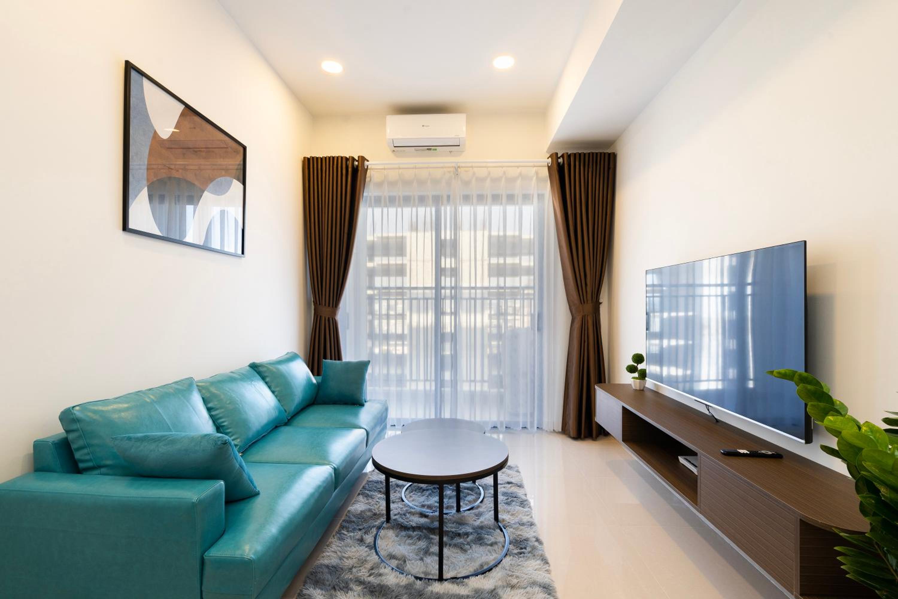 Duxton House Saigon- Near walk street Bui Vien - Ben Thanh Market