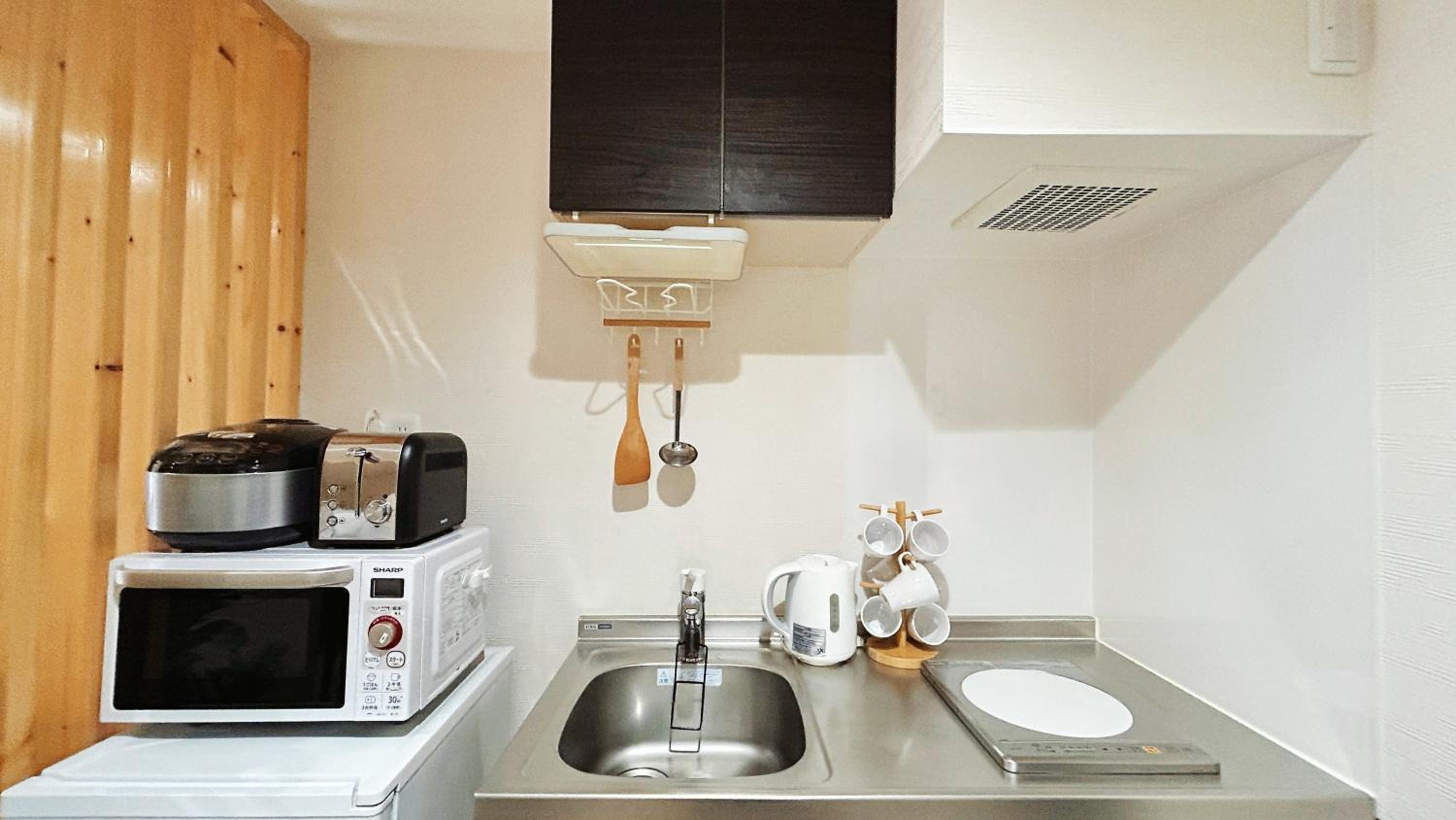 Osaka Family Villa with Free Parking near Namba