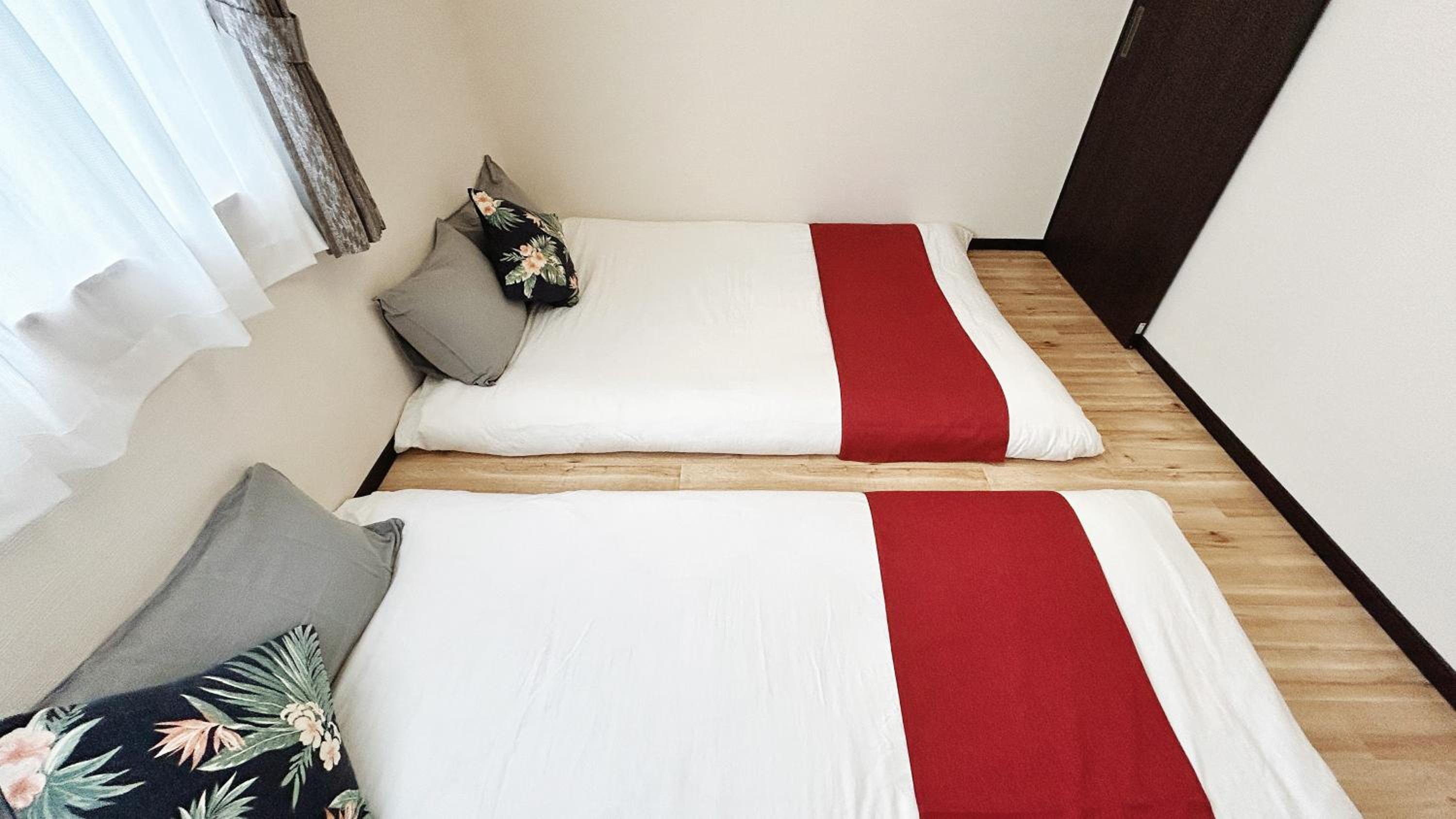Osaka Family Villa with Free Parking near Namba