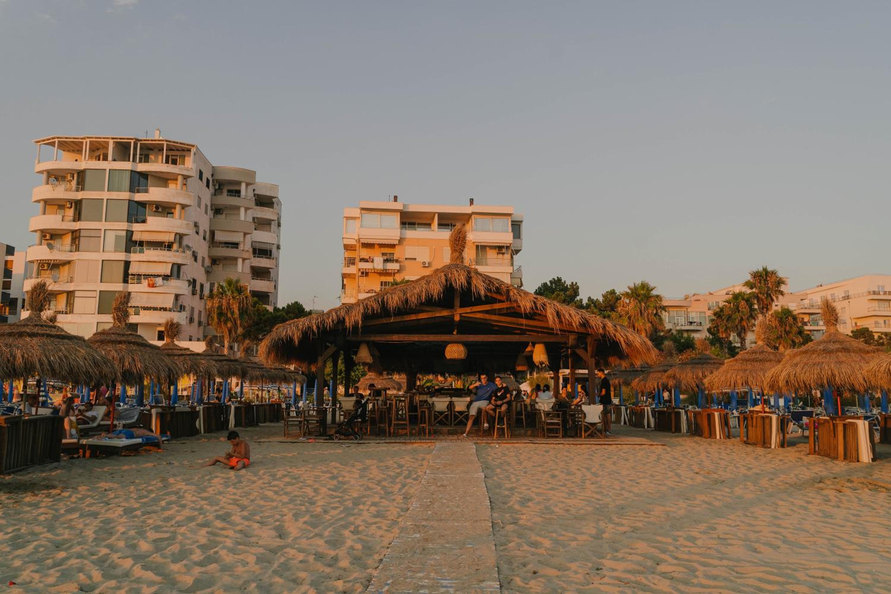 Kote's Home Beachfront Apartment 21