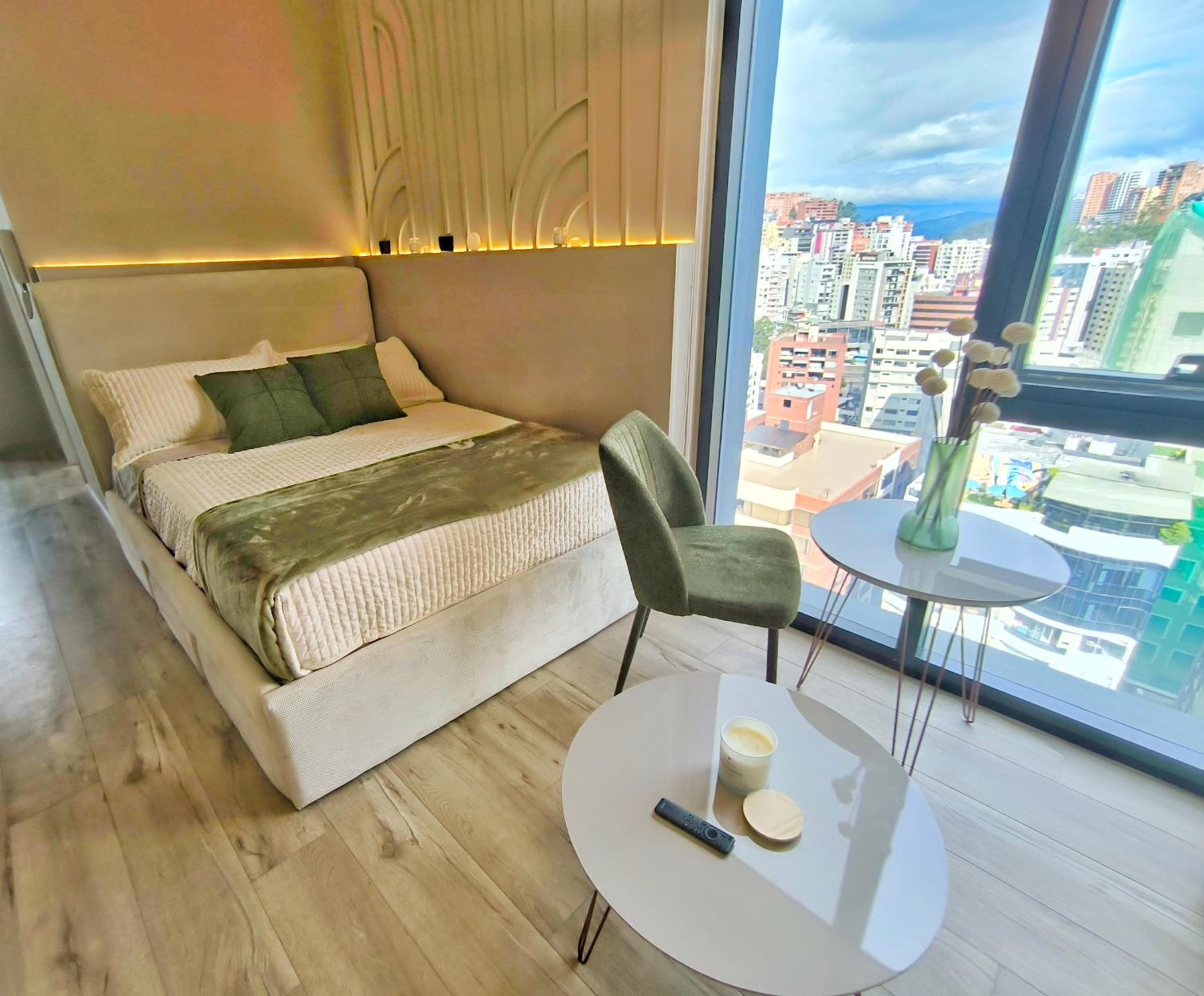 Republica del Salvador Coliving Ecuador XOE