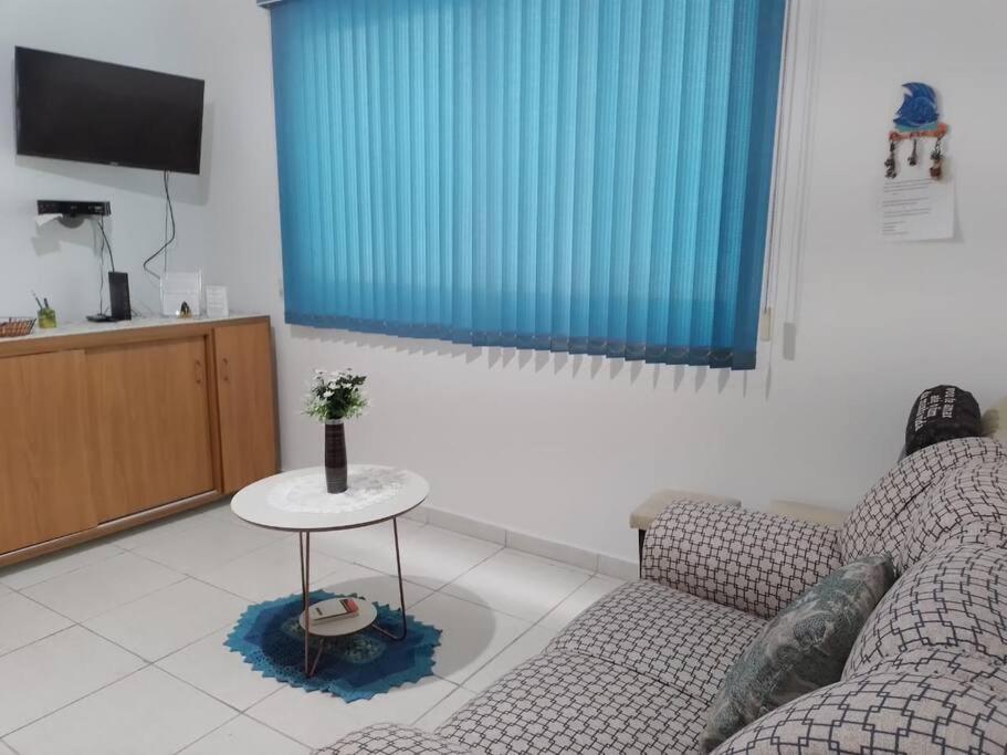 Apto Guarujá Astúrias 2 dormitorios