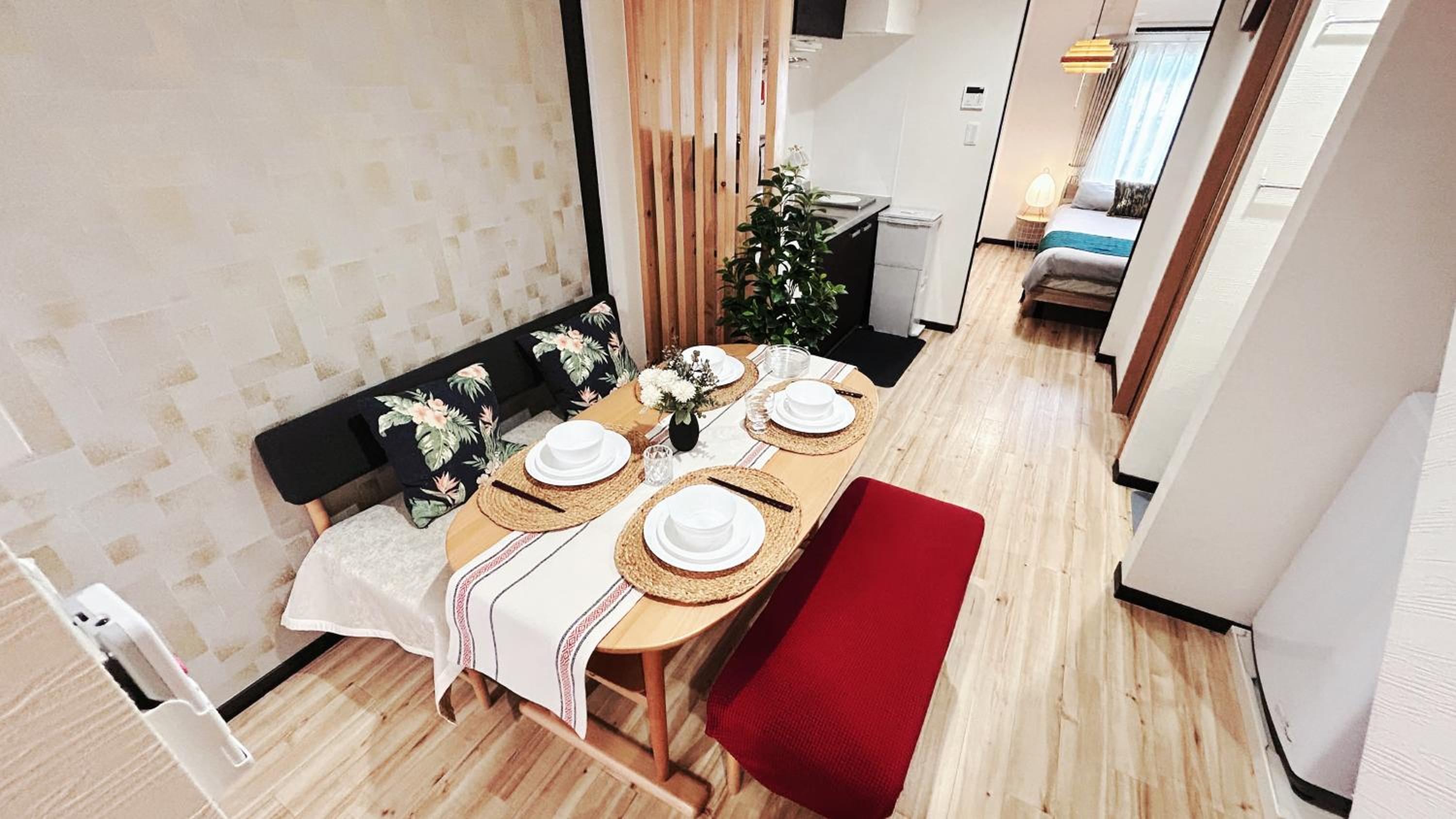 Osaka Family Villa with Free Parking near Namba