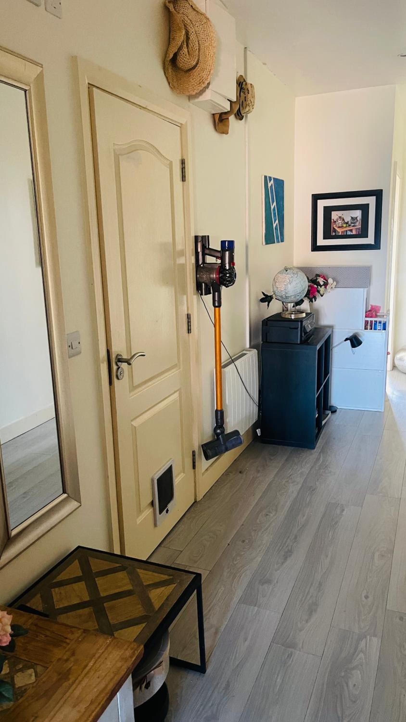 Entire Spacious 2 bedroom 2 bathroom apartment