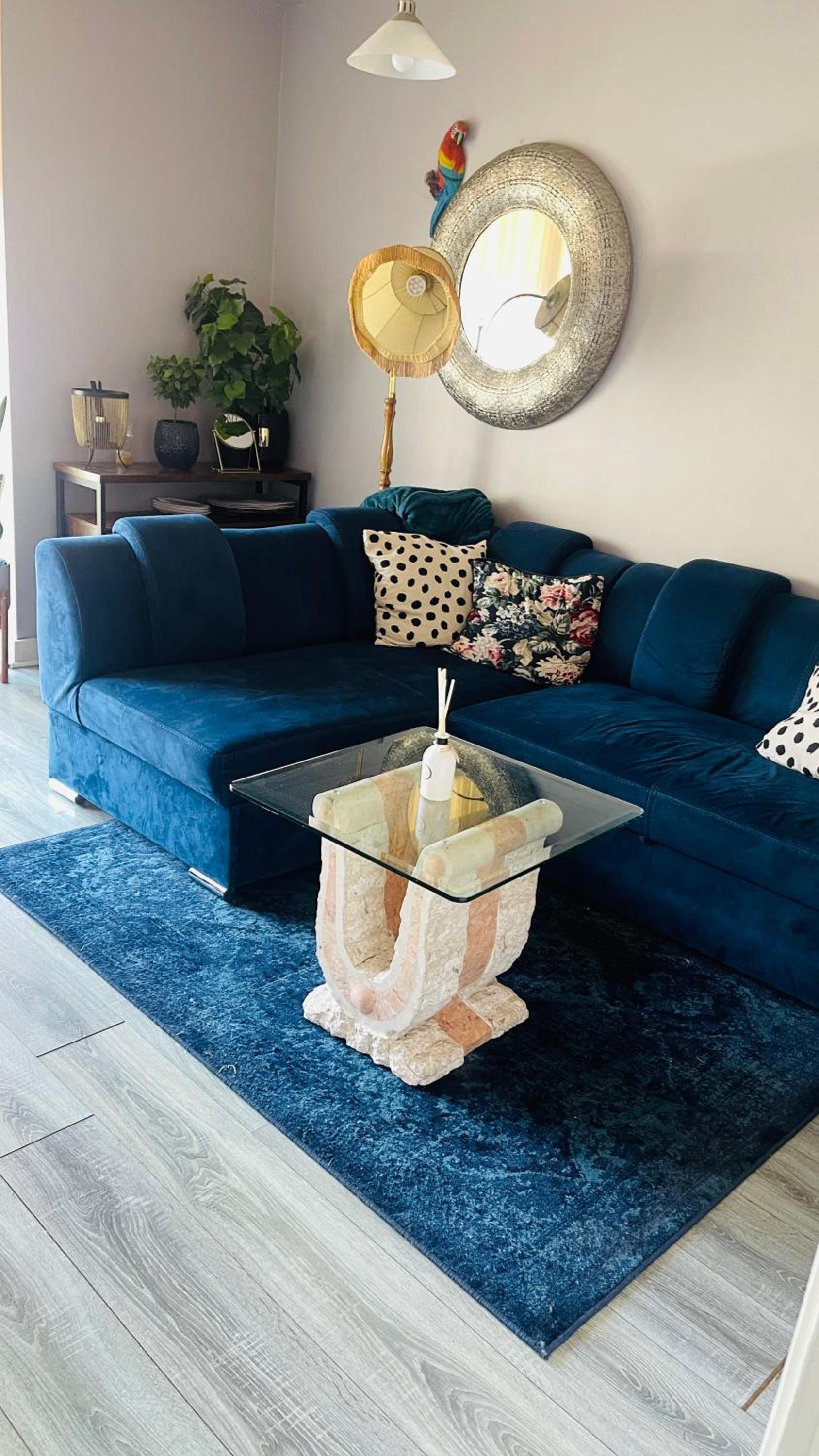 Entire Spacious 2 bedroom 2 bathroom apartment