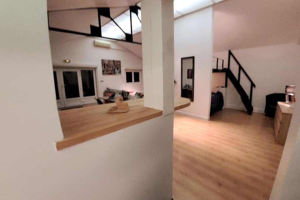 Loft proche CDG 6 pers, Parc Expo avec parking