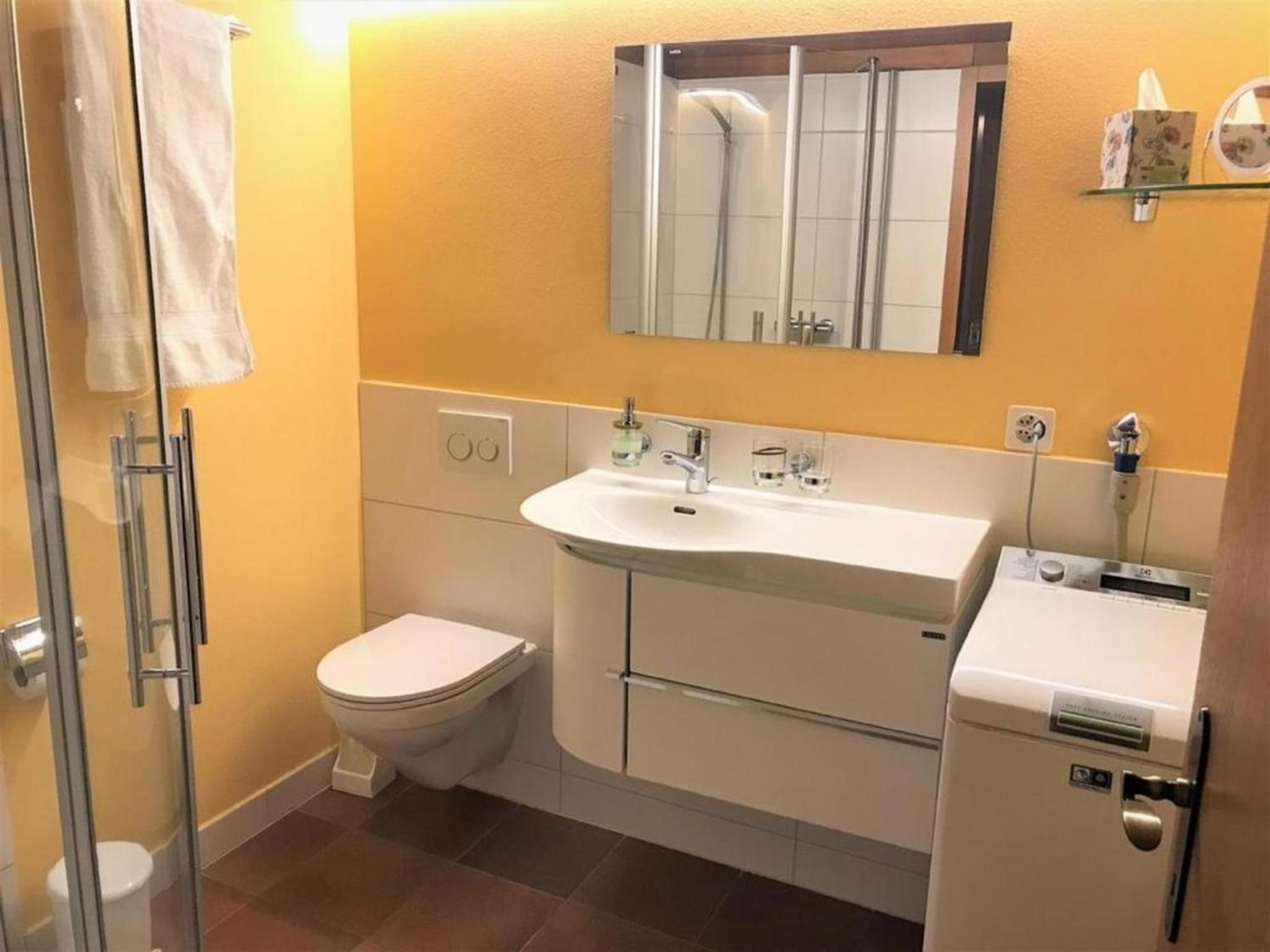 Casa Laura, Brione sopra Minusio