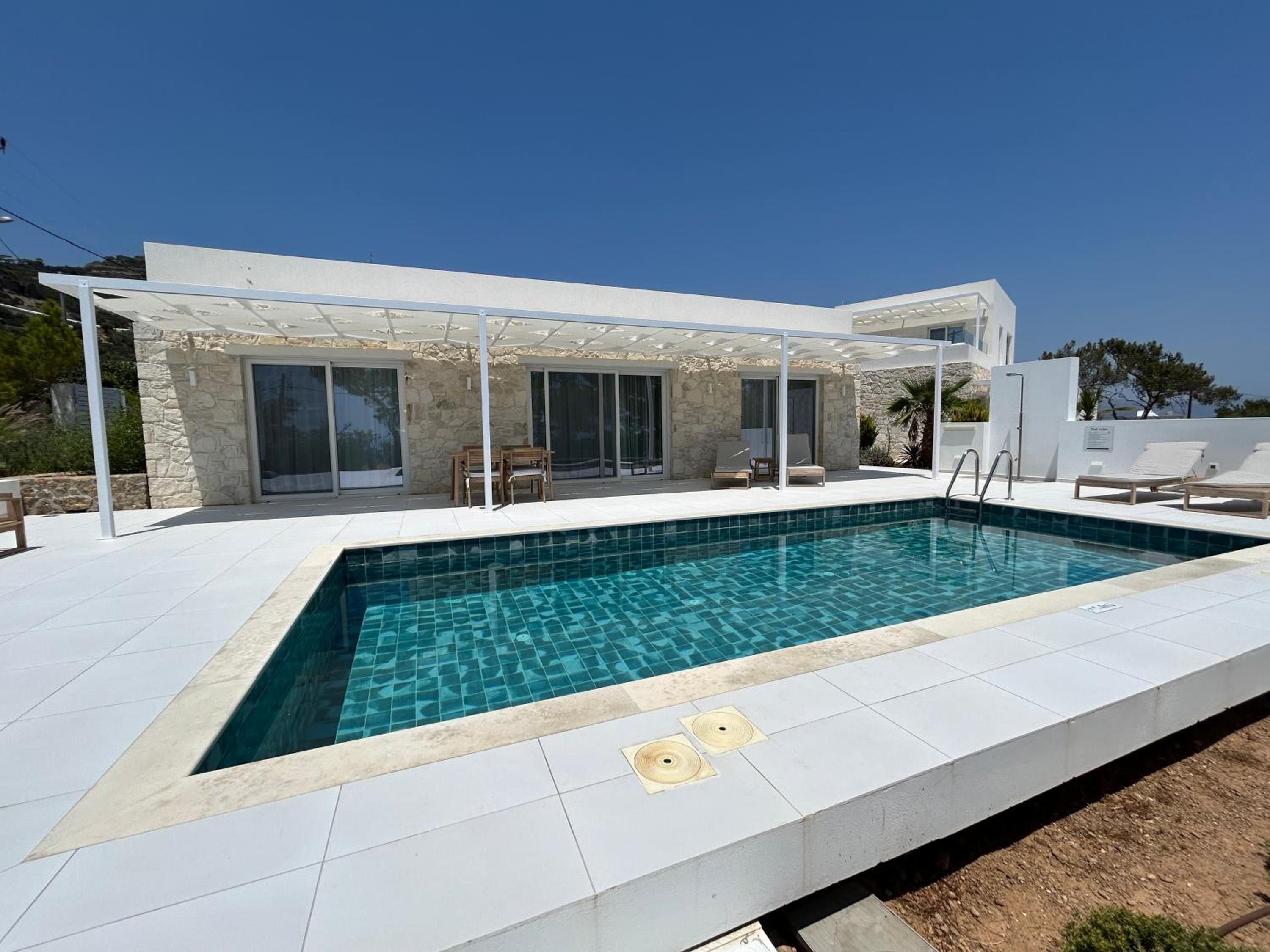 serene villas