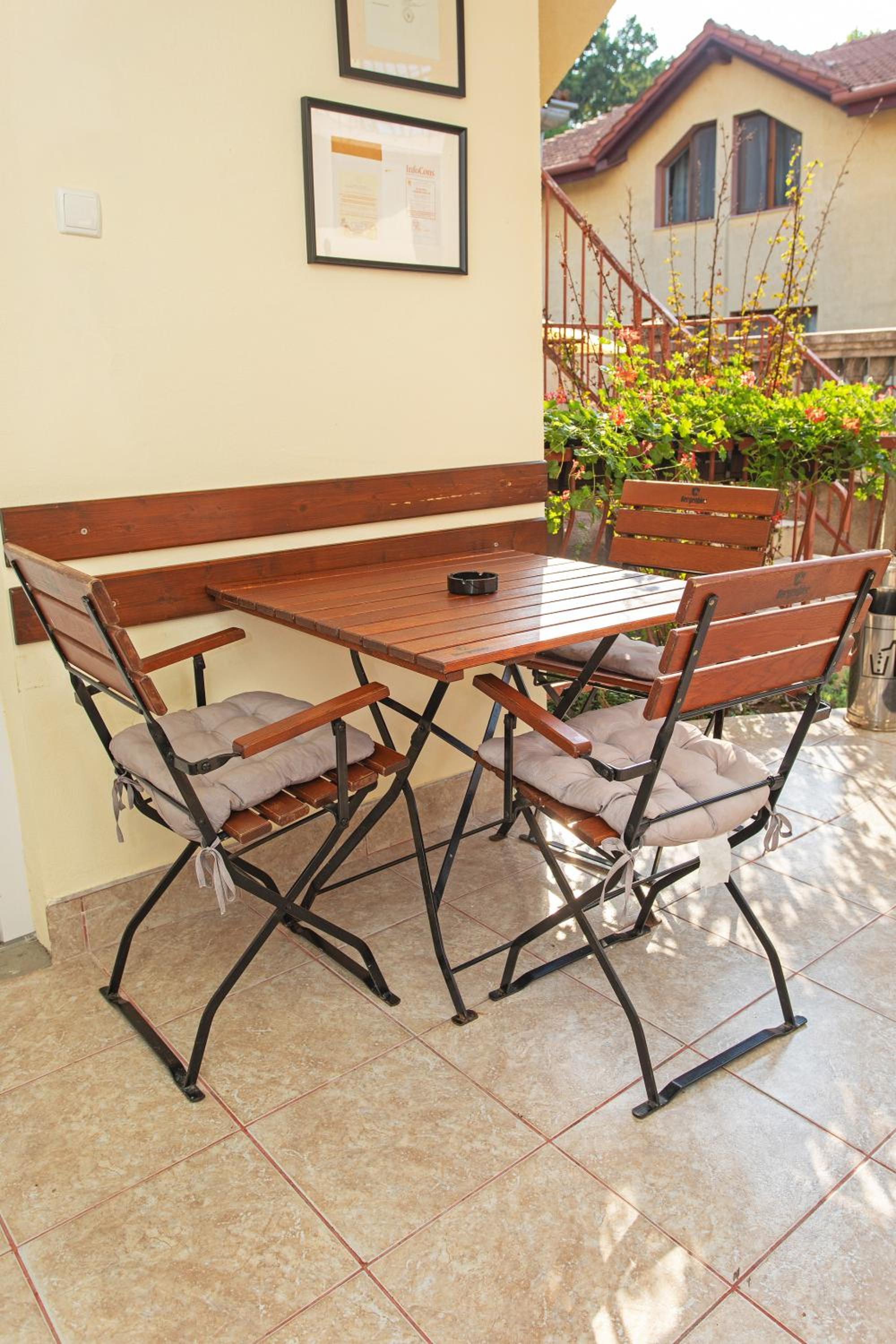 balance & terrace