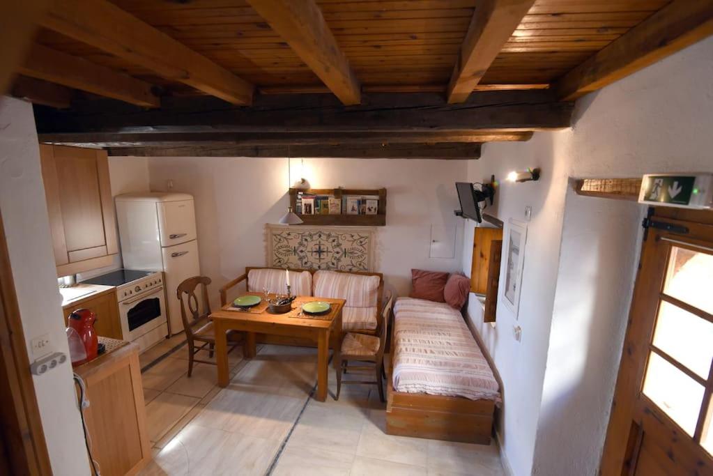 Milonas Guest House view 2