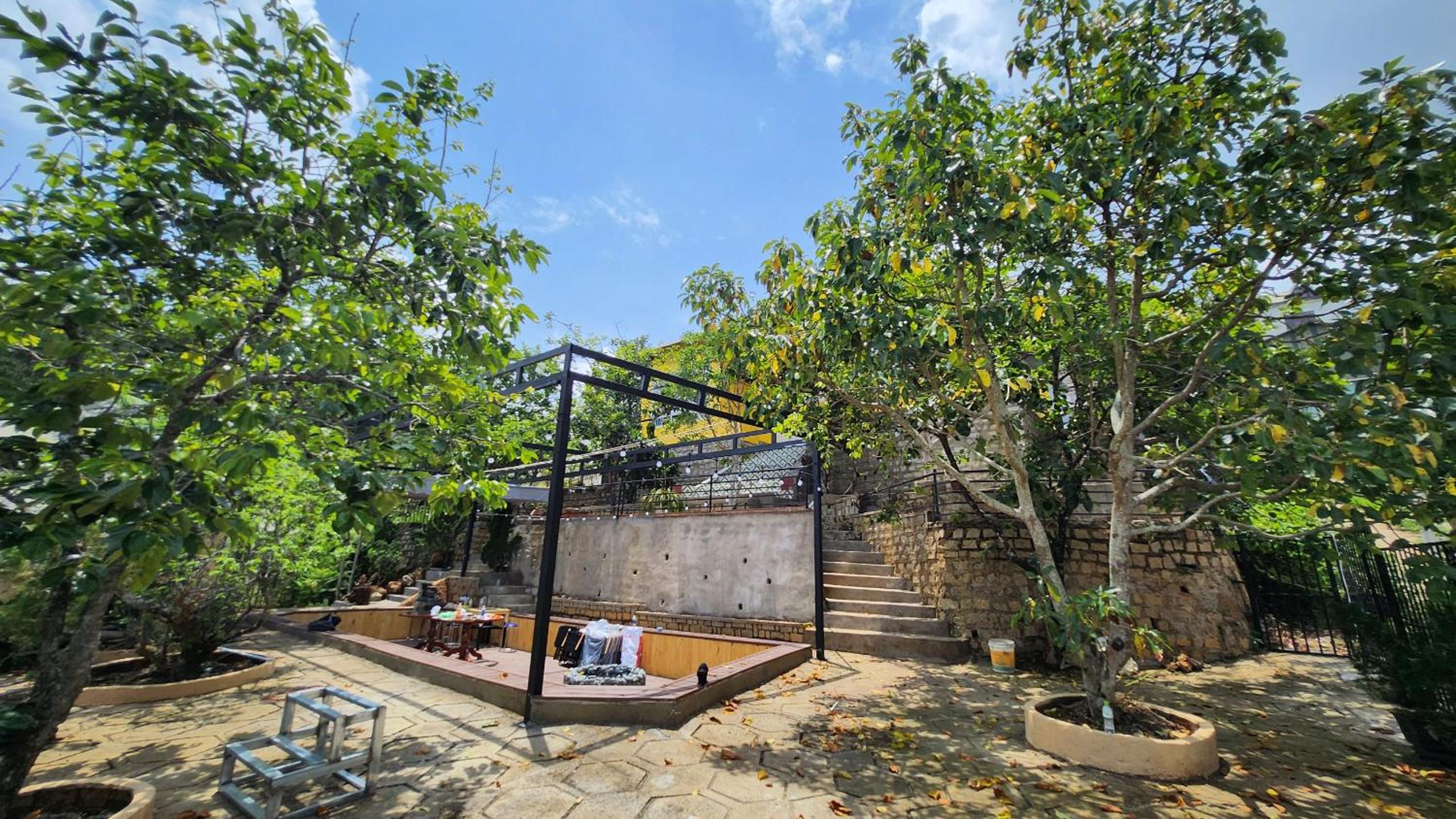 Pate's Home view 4